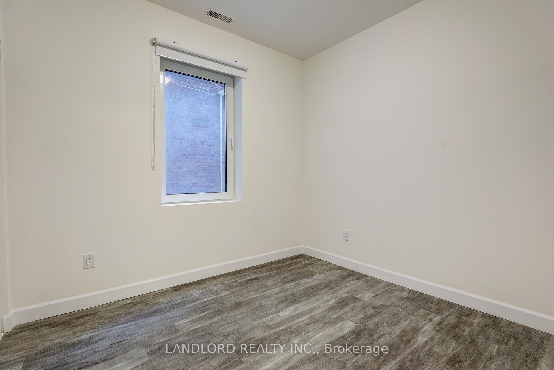Photo 16 of Unit C, 620 Bathurst Street, Toronto, Palmerston-Little Italy — HOMEH