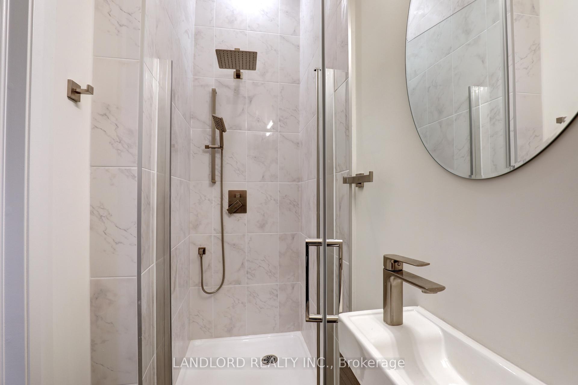 Photo 22 of Unit C, 620 Bathurst Street, Toronto, Palmerston-Little Italy — HOMEH