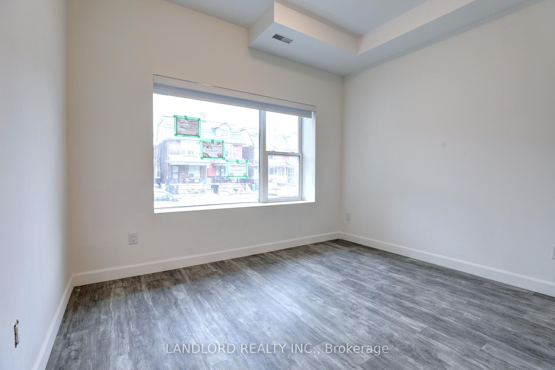 Photo 24 of Unit C, 620 Bathurst Street, Toronto, Palmerston-Little Italy — HOMEH