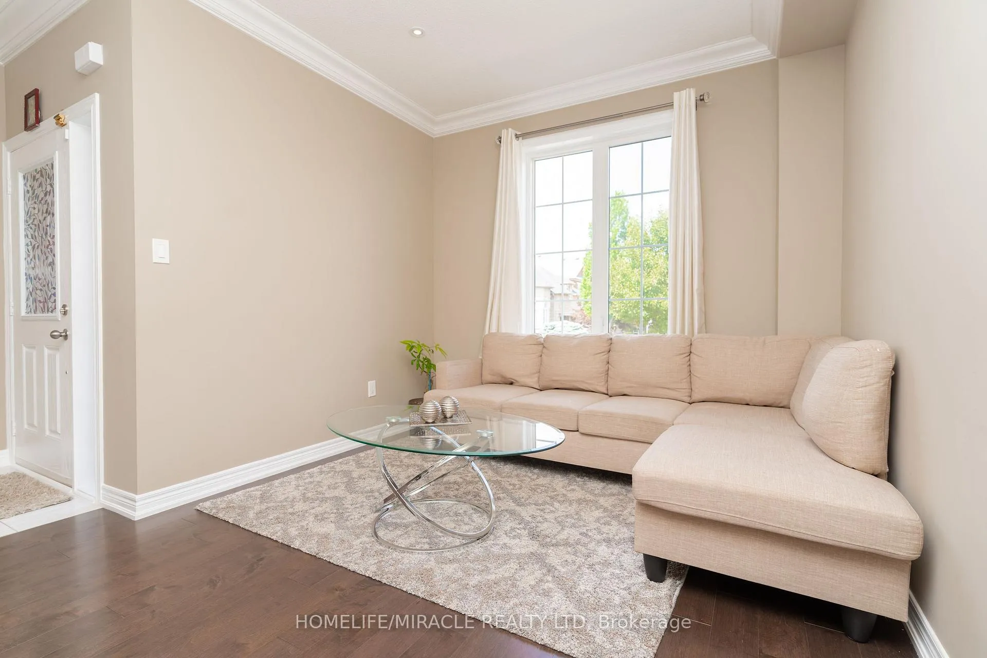 Photo 8 of 516 Vellore Woods Boulevard, Vaughan, Vellore Village — HOMEH