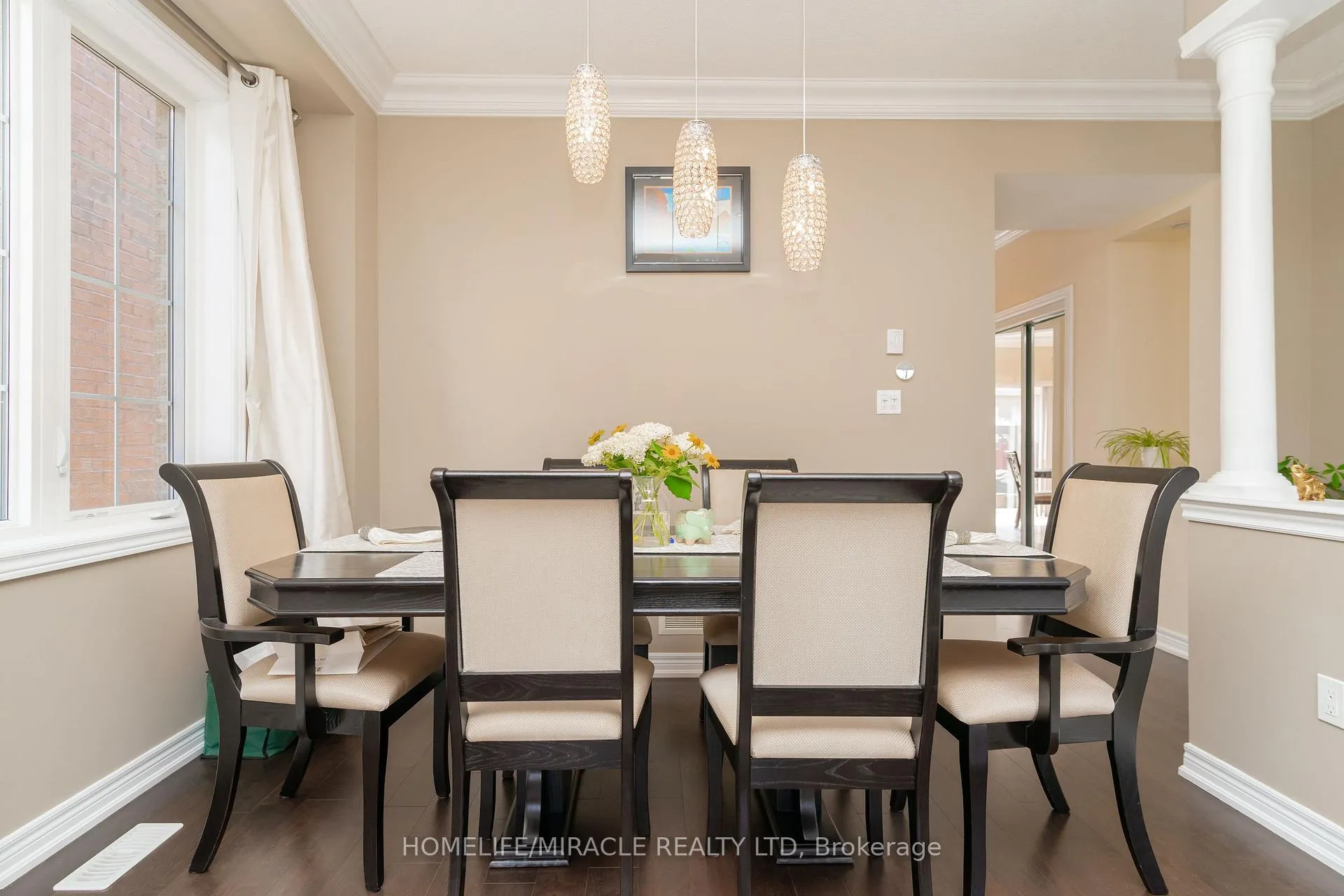 Photo 10 of 516 Vellore Woods Boulevard, Vaughan, Vellore Village — HOMEH