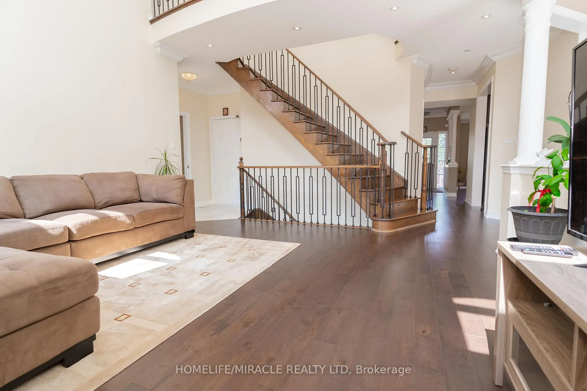 Photo 19 of 516 Vellore Woods Boulevard, Vaughan, Vellore Village — HOMEH