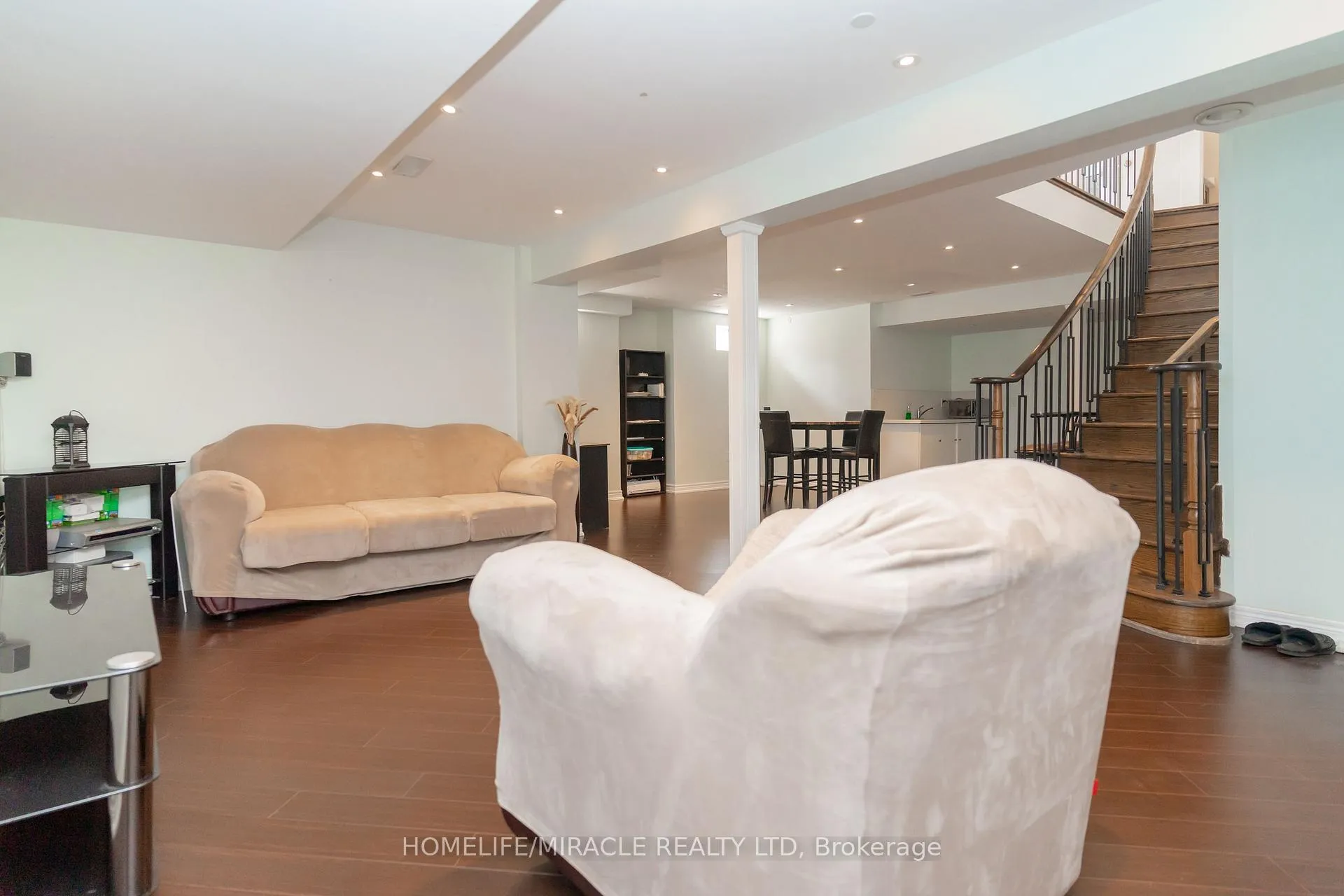 Photo 39 of 516 Vellore Woods Boulevard, Vaughan, Vellore Village — HOMEH