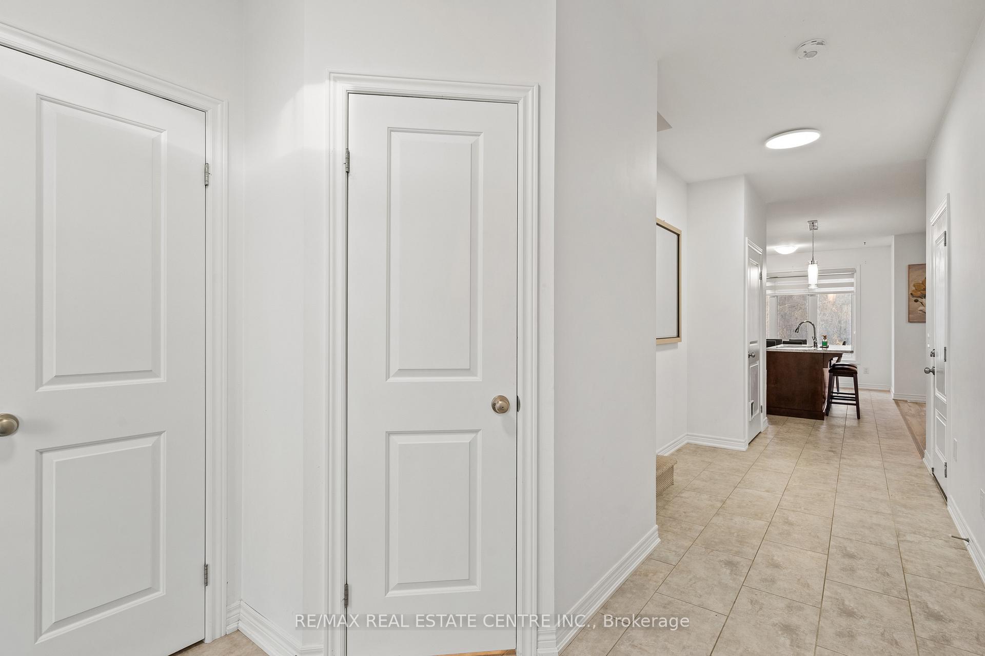 Photo 5 of 30 Damude Avenue, Thorold, Hurricane/Merrittville — HOMEH