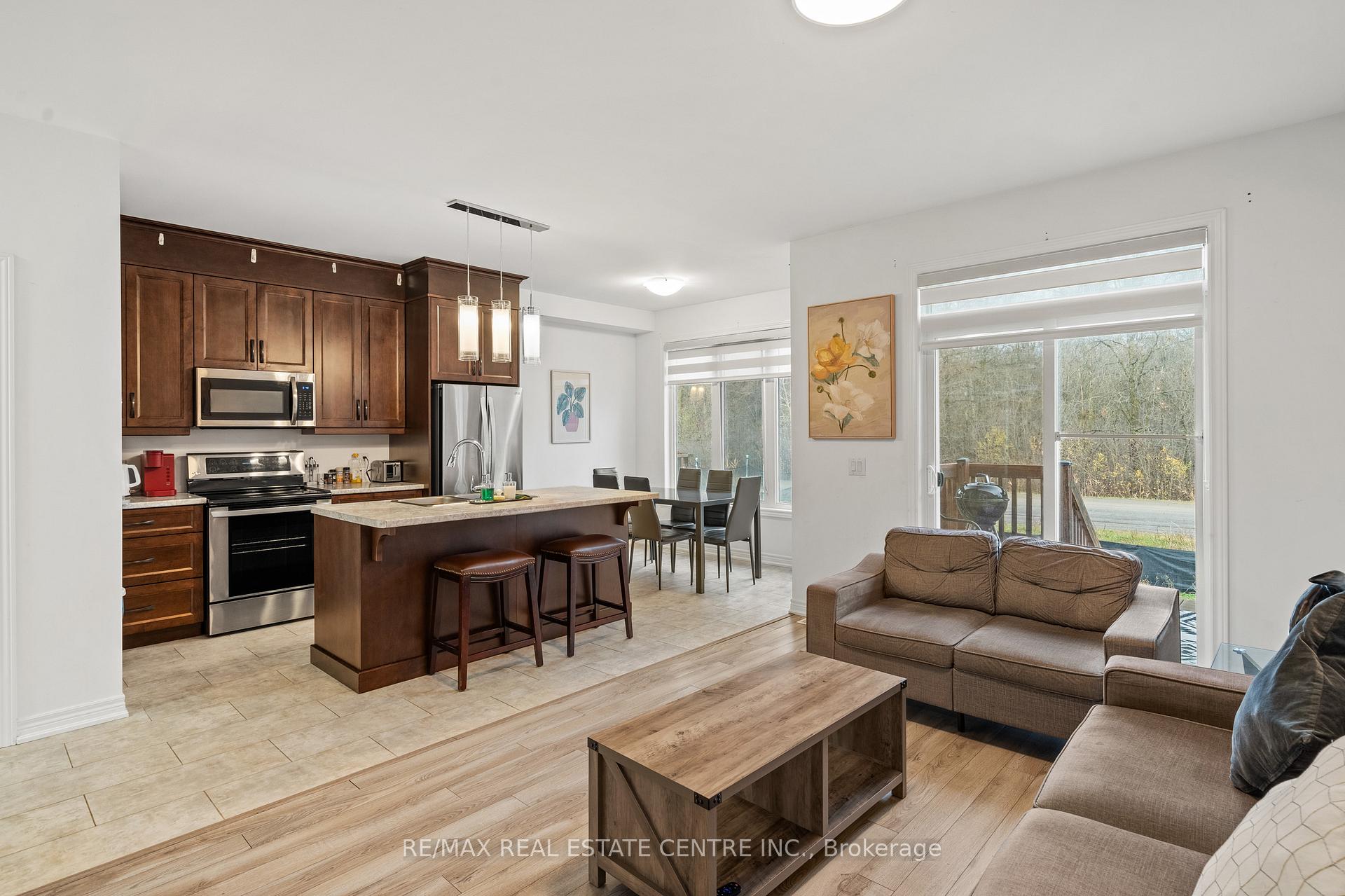 Photo 10 of 30 Damude Avenue, Thorold, Hurricane/Merrittville — HOMEH