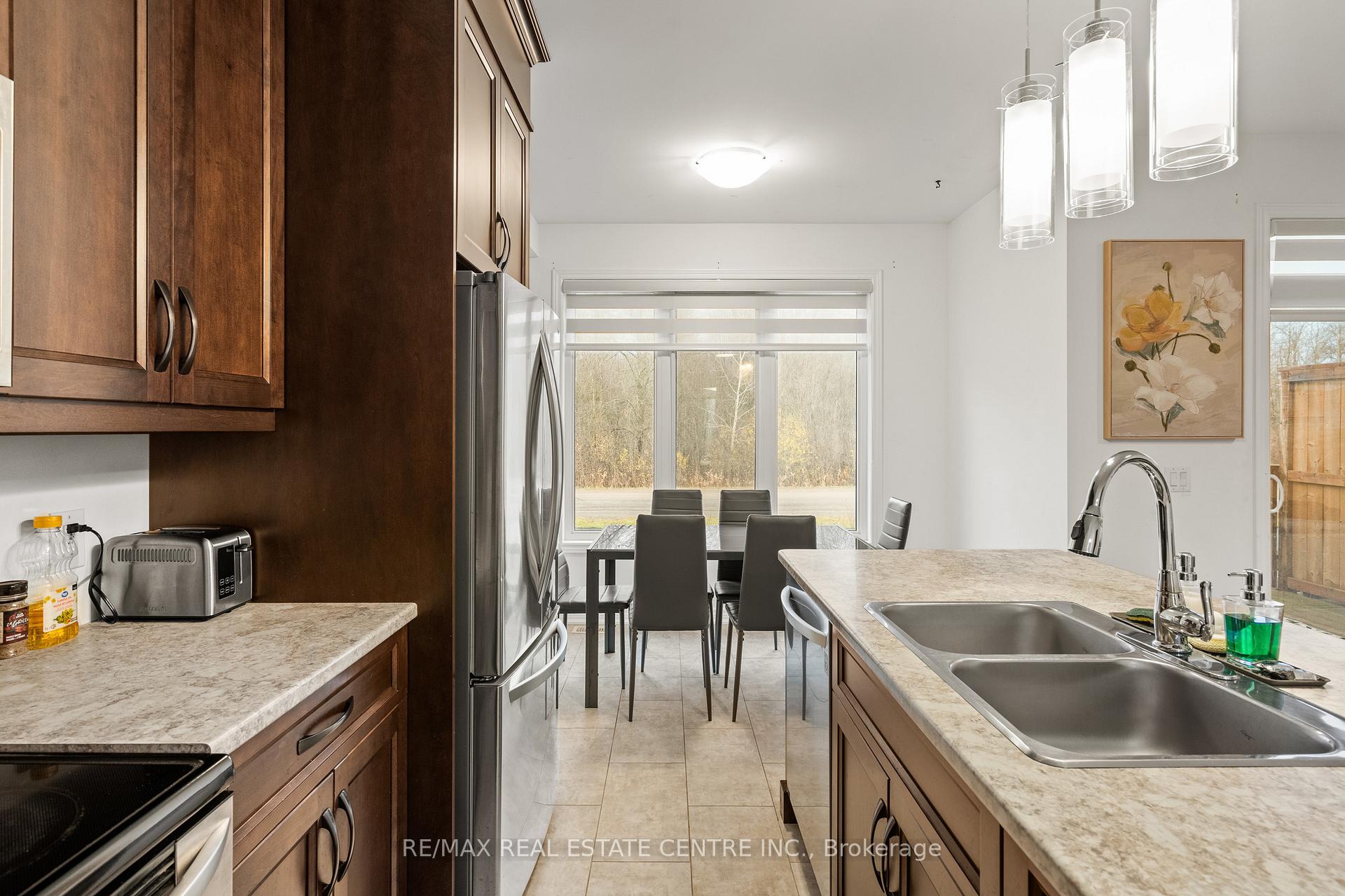 Photo 14 of 30 Damude Avenue, Thorold, Hurricane/Merrittville — HOMEH