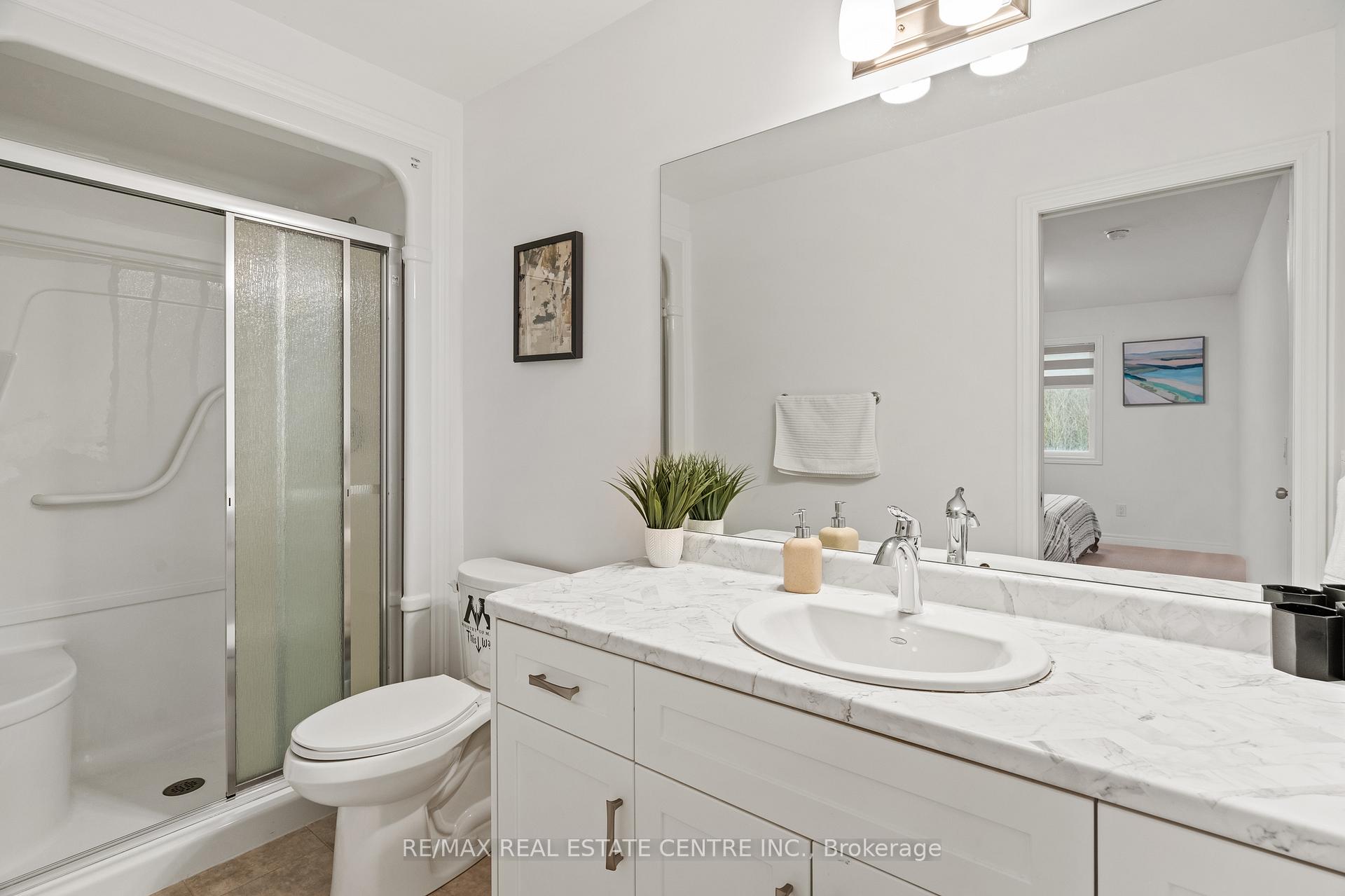 Photo 20 of 30 Damude Avenue, Thorold, Hurricane/Merrittville — HOMEH