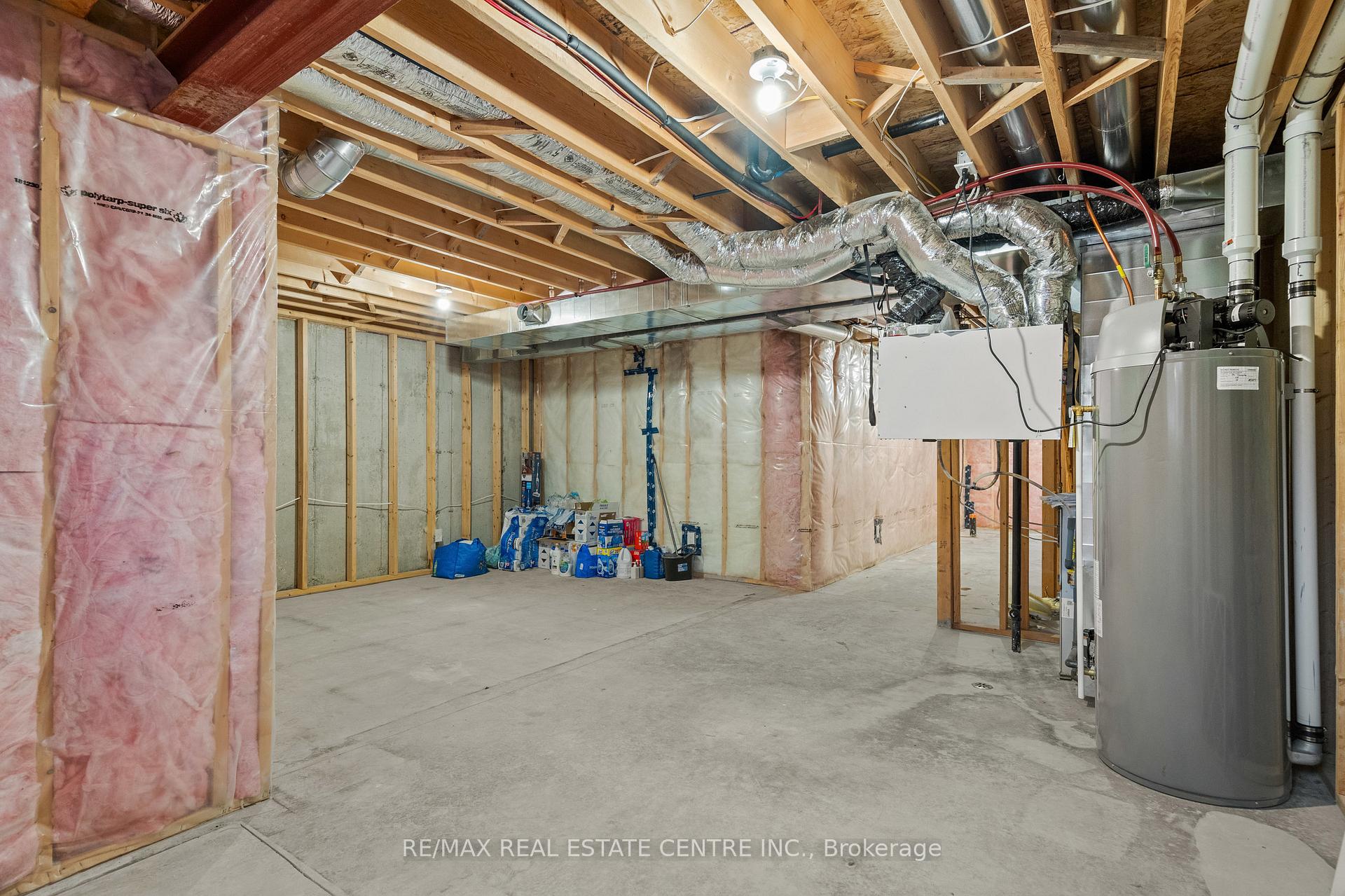 Photo 27 of 30 Damude Avenue, Thorold, Hurricane/Merrittville — HOMEH