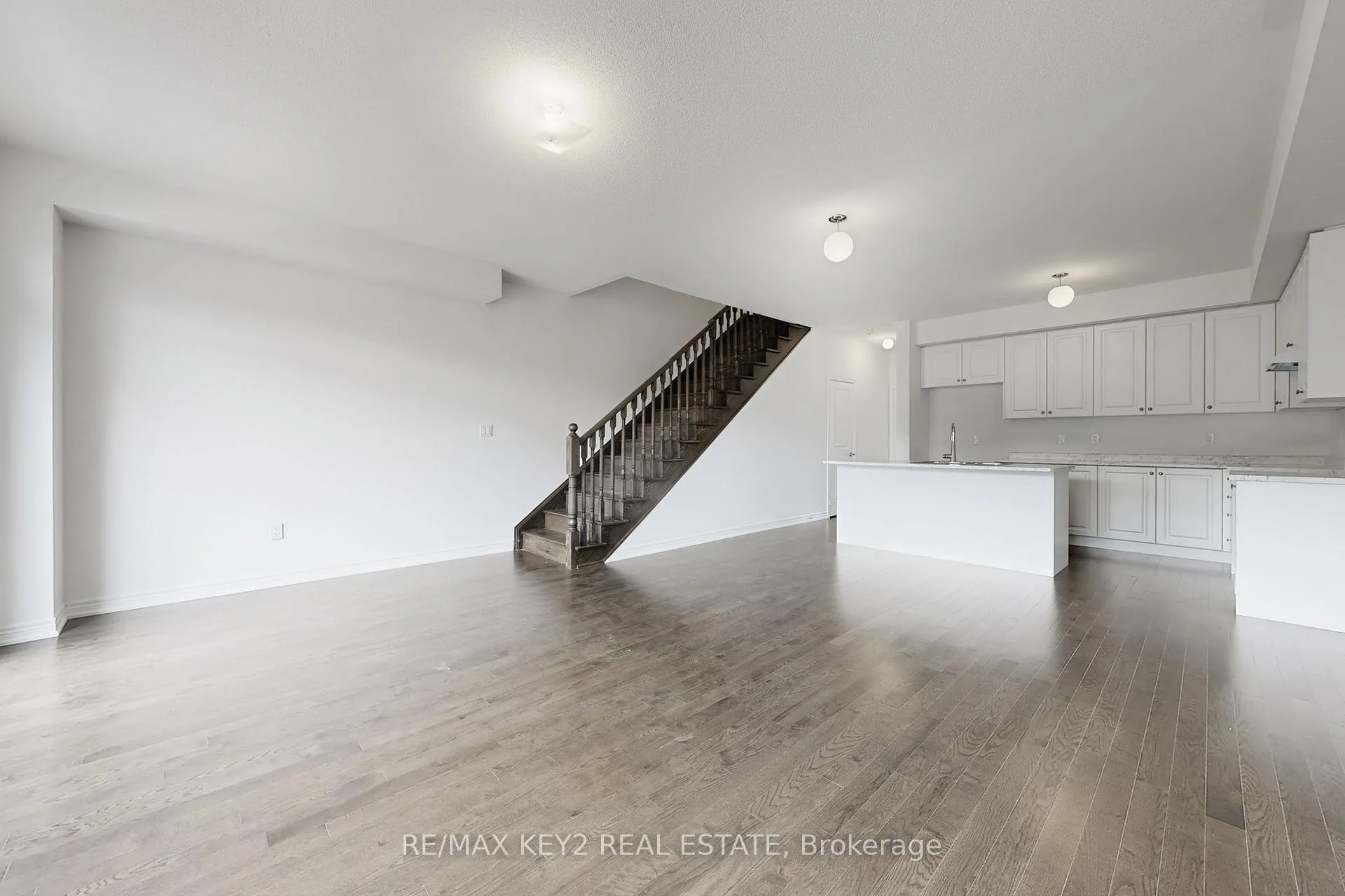 Photo 2 of 2929 Starlight Drive, Pickering, Rural Pickering — HOMEH
