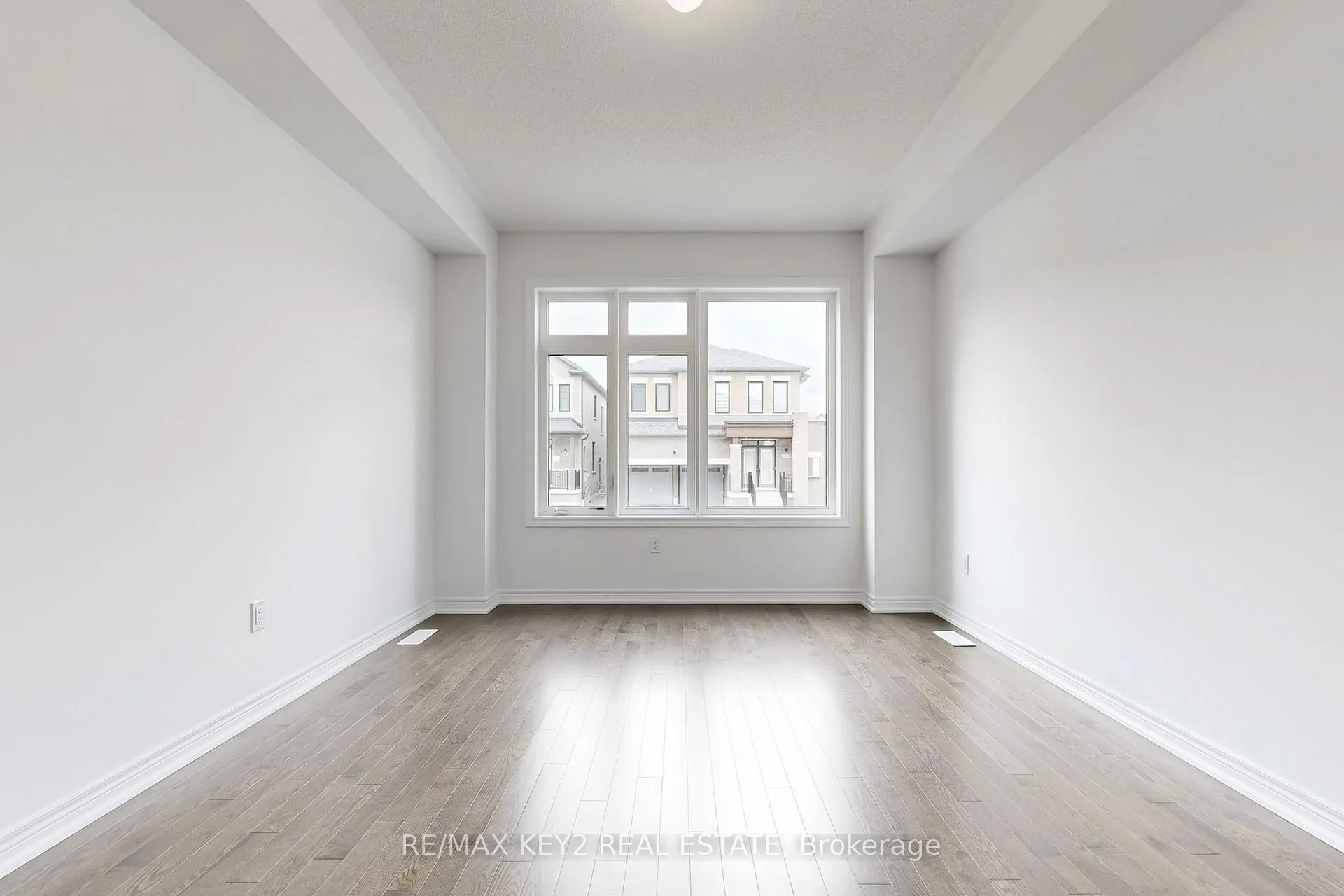 Photo 16 of 2929 Starlight Drive, Pickering, Rural Pickering — HOMEH