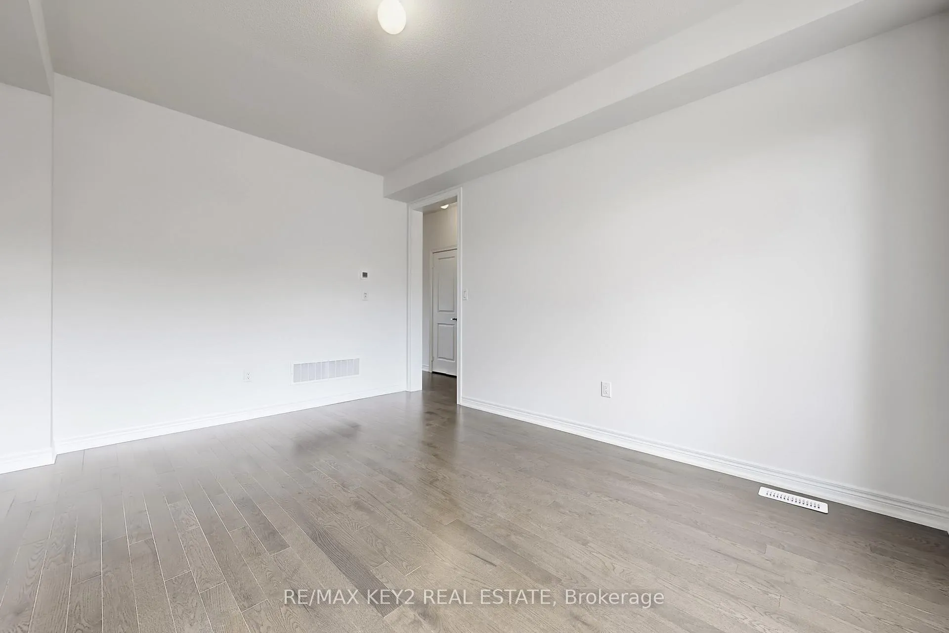 Photo 17 of 2929 Starlight Drive, Pickering, Rural Pickering — HOMEH