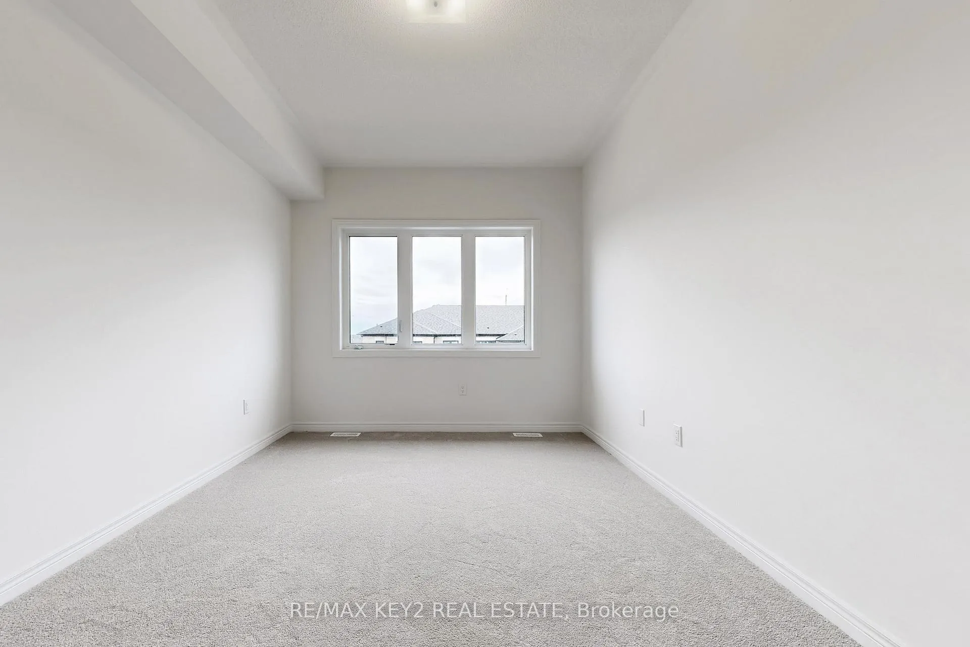 Photo 23 of 2929 Starlight Drive, Pickering, Rural Pickering — HOMEH