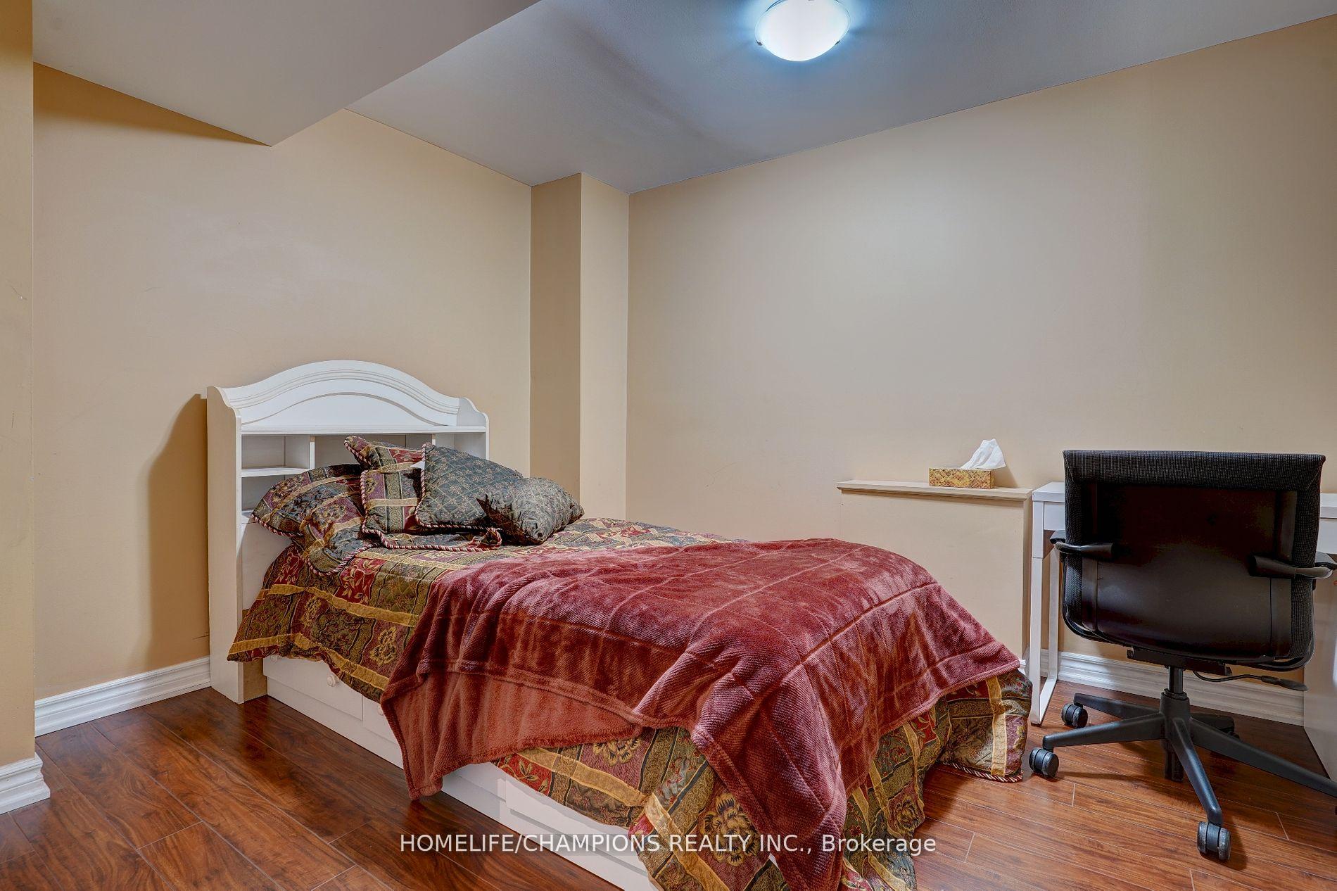 Photo 13 of 145 Raponi Circle, Scarborough, Rouge — HOMEH