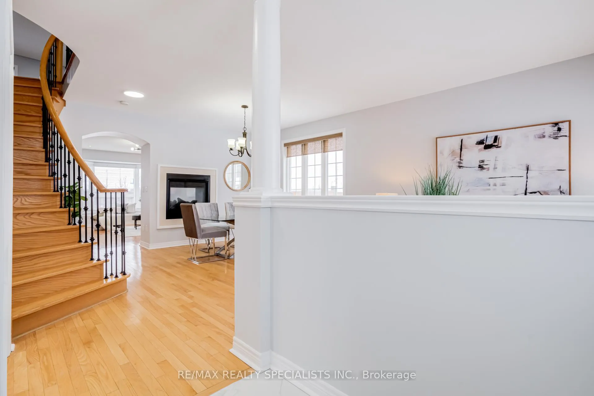 Photo 9 of 95 Heslop Circle, Brampton, Sandringham-Wellington — HOMEH