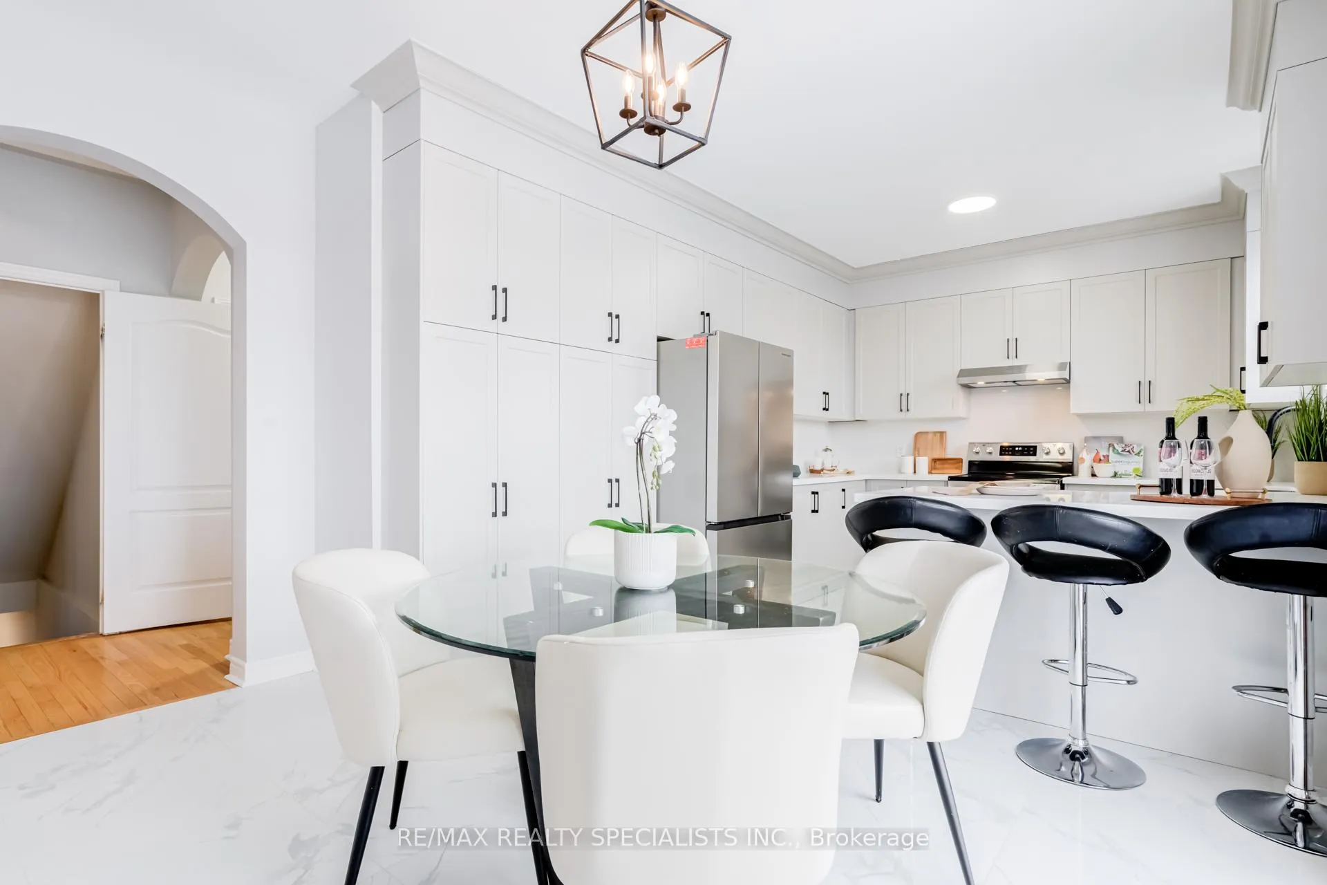 Photo 19 of 95 Heslop Circle, Brampton, Sandringham-Wellington — HOMEH
