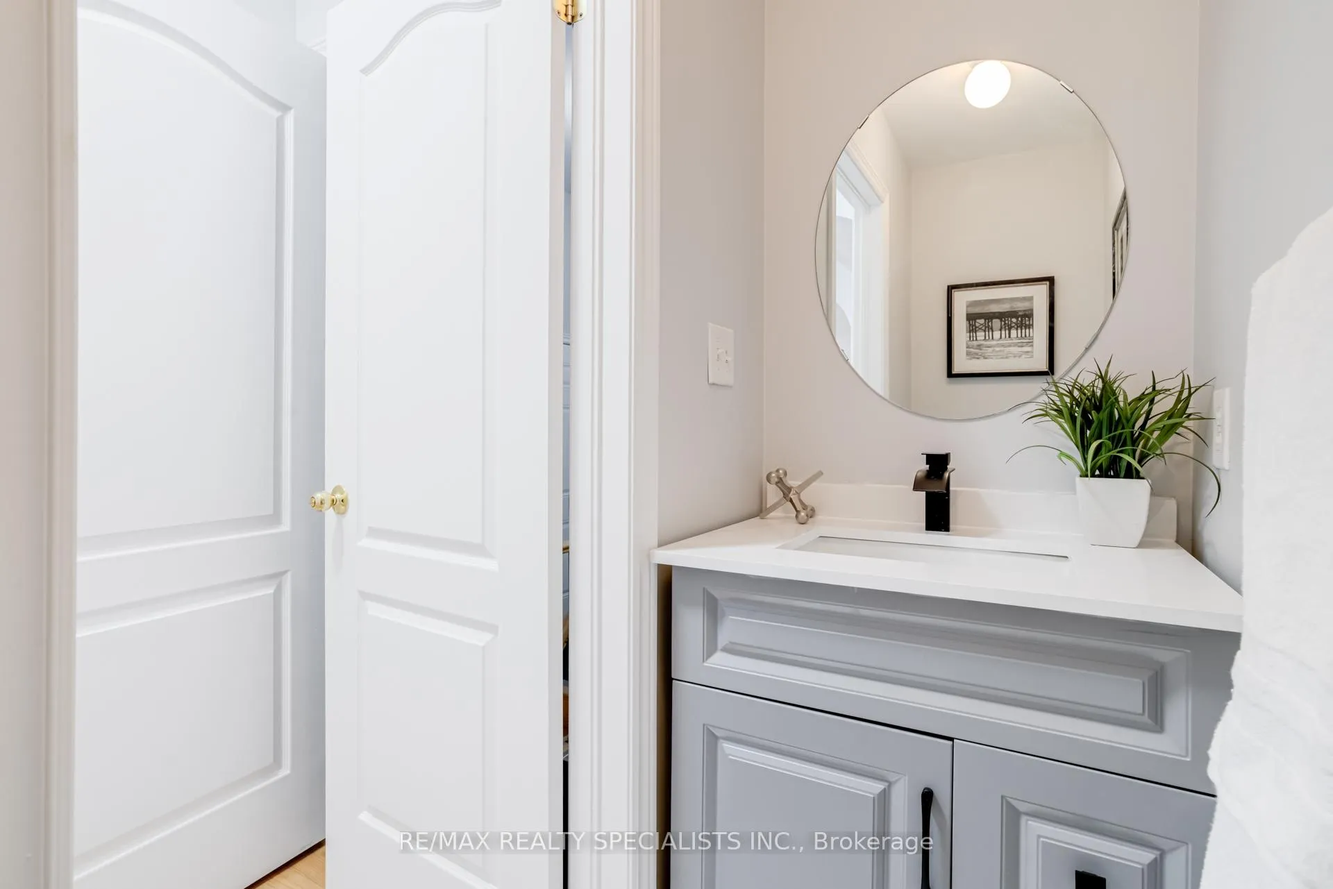 Photo 23 of 95 Heslop Circle, Brampton, Sandringham-Wellington — HOMEH