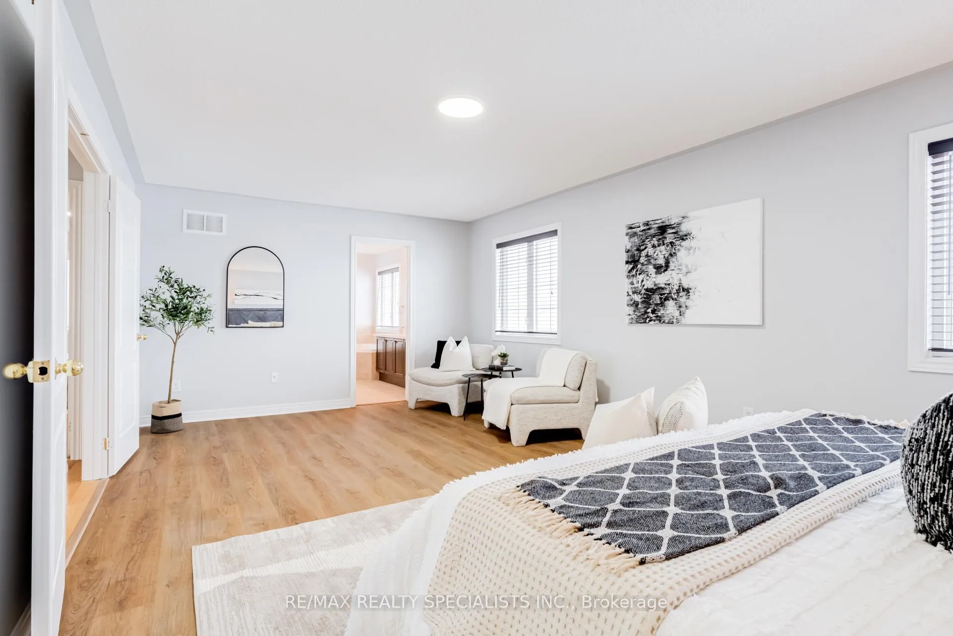 Photo 29 of 95 Heslop Circle, Brampton, Sandringham-Wellington — HOMEH