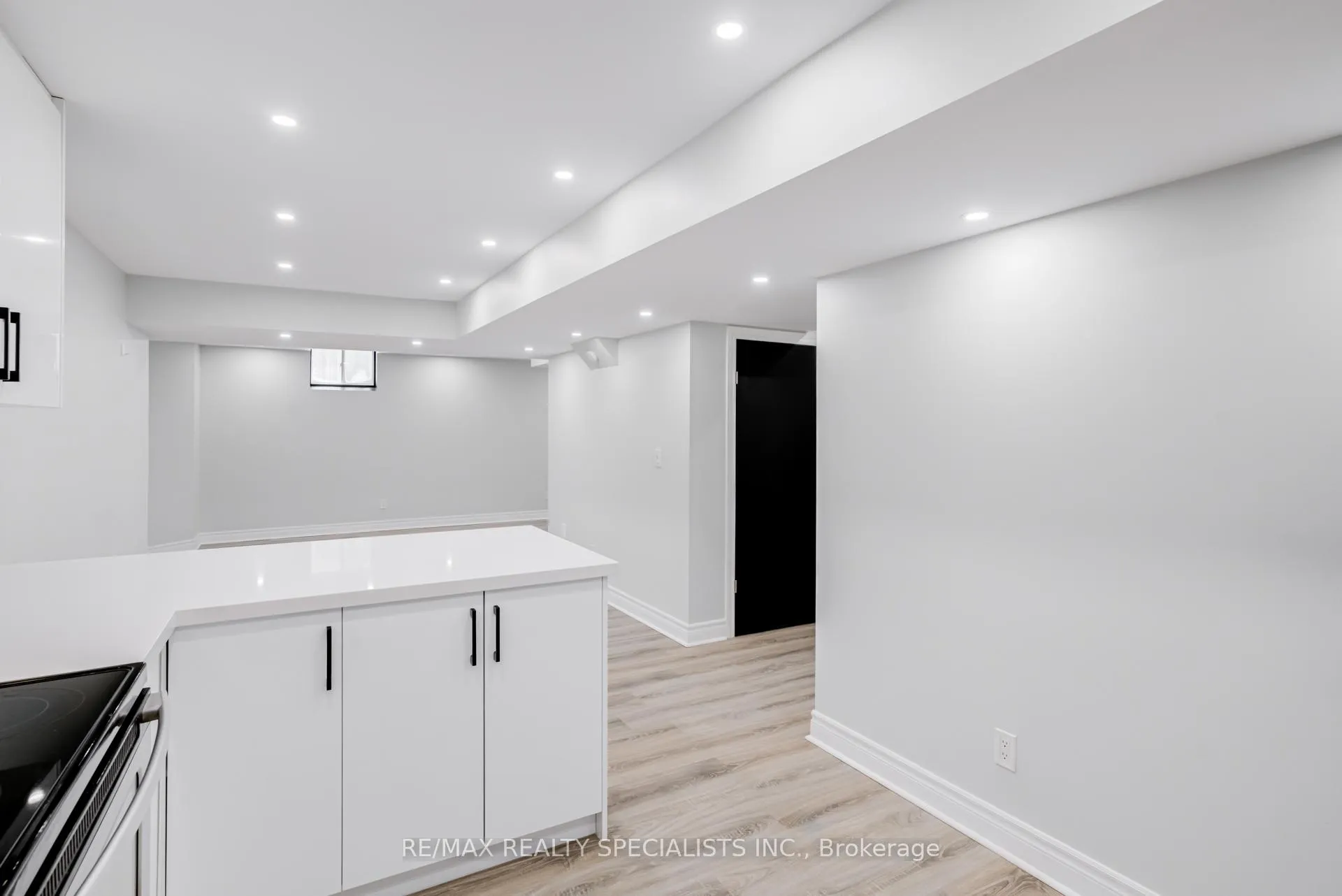 Photo 41 of 95 Heslop Circle, Brampton, Sandringham-Wellington — HOMEH