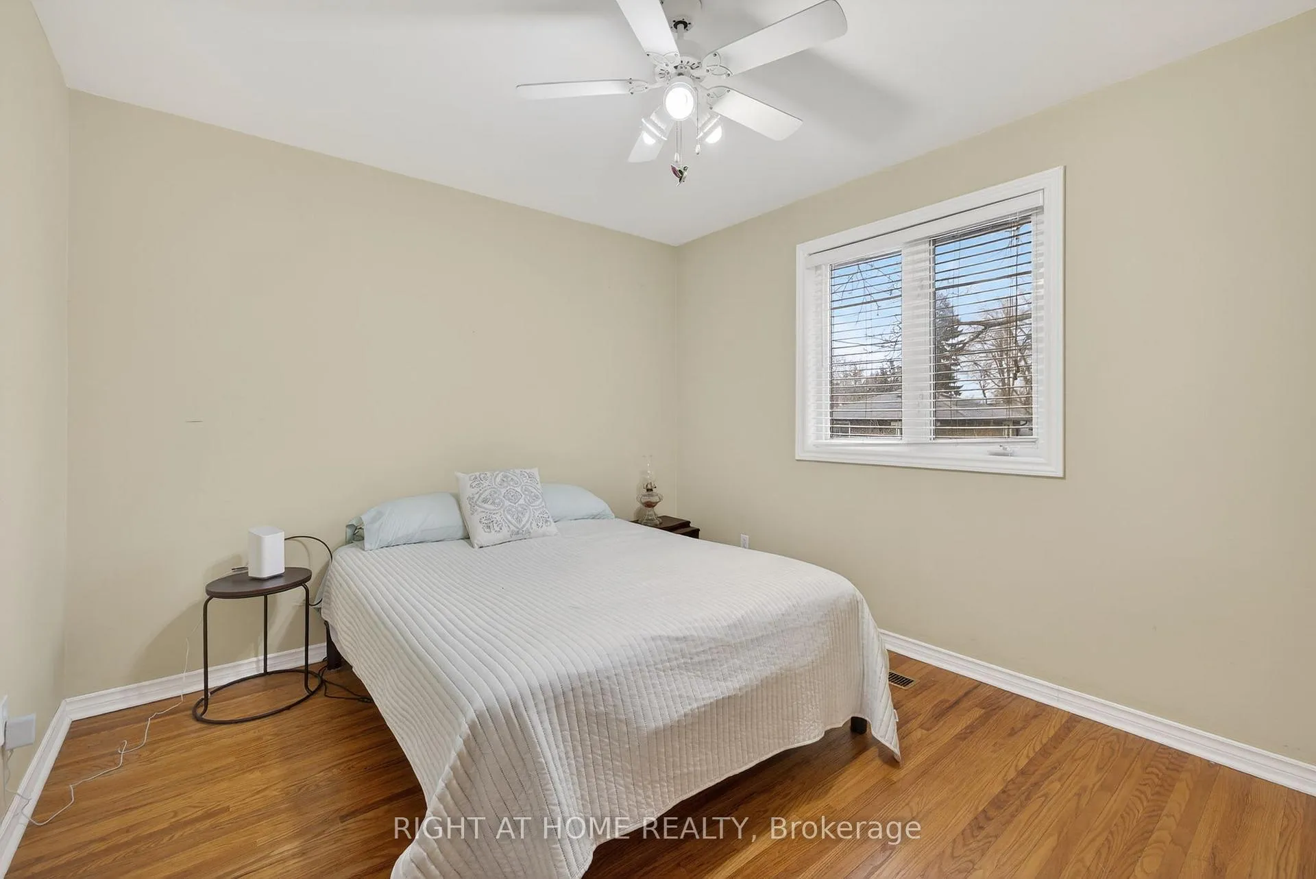 Photo 20 of 71 Banmoor Boulevard, Scarborough, Woburn — HOMEH
