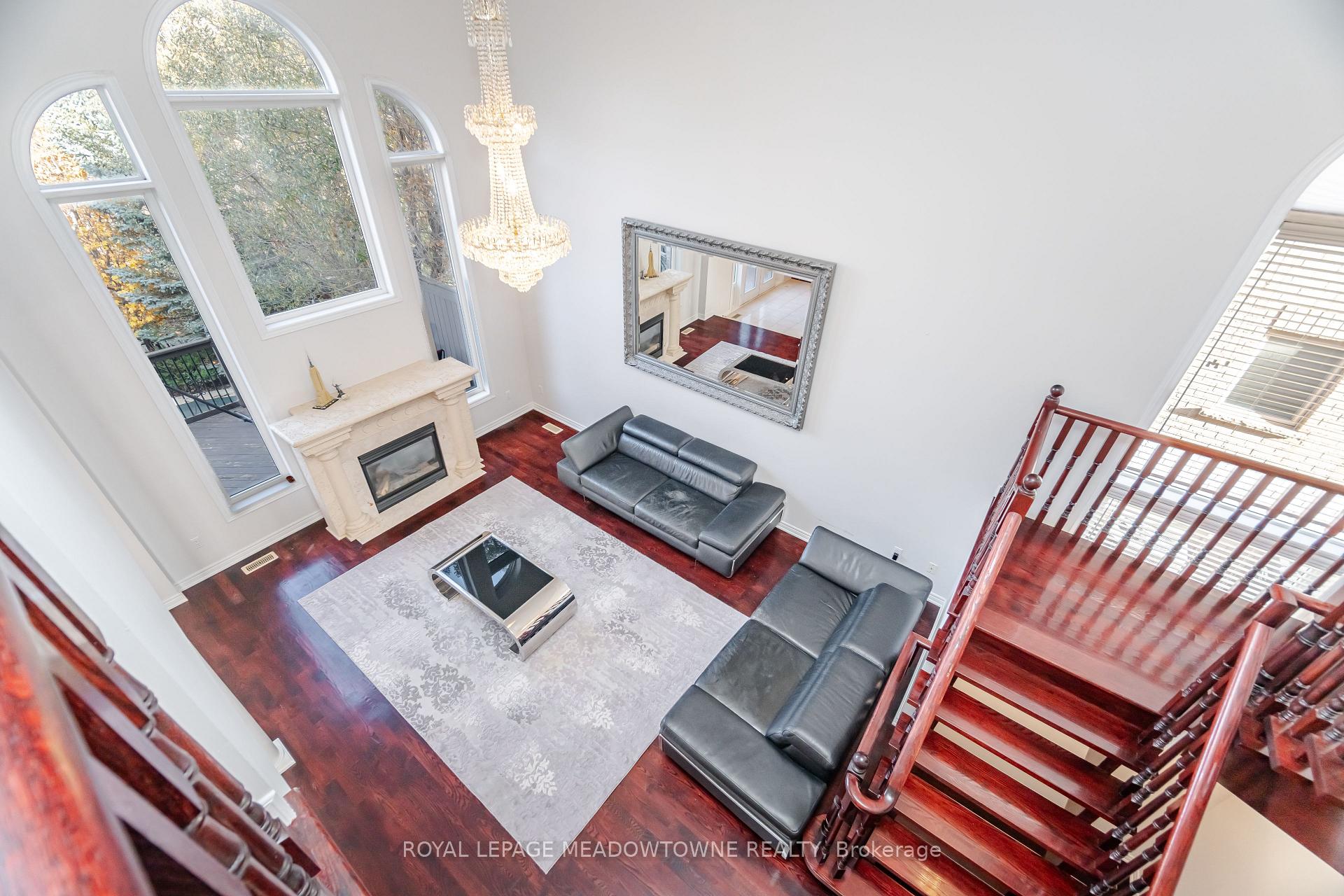 Photo 10 of 2459 Meadowridge Drive, Oakville, Joshua Creek — HOMEH