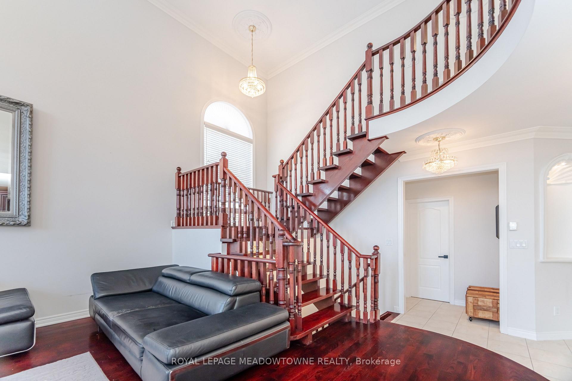 Photo 24 of 2459 Meadowridge Drive, Oakville, Joshua Creek — HOMEH