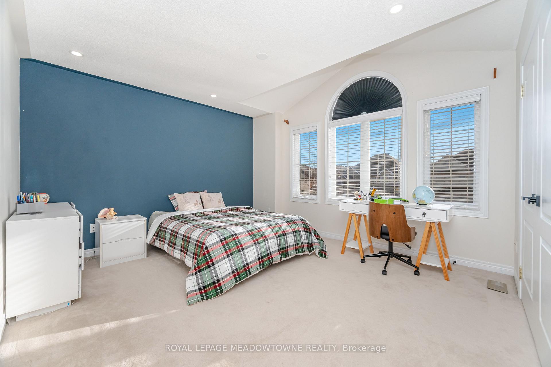 Photo 30 of 2459 Meadowridge Drive, Oakville, Joshua Creek — HOMEH