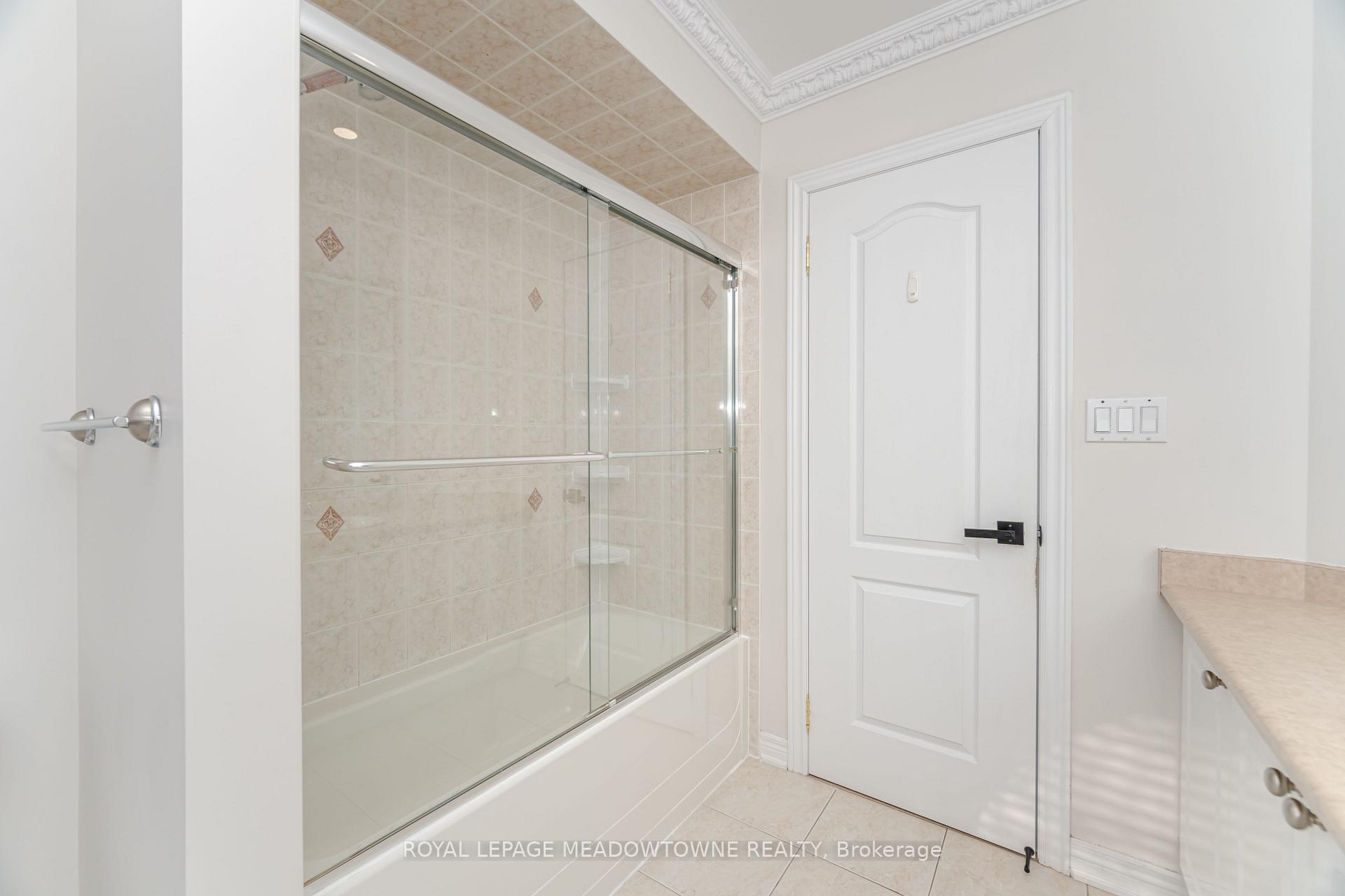 Photo 29 of 2459 Meadowridge Drive, Oakville, Joshua Creek — HOMEH