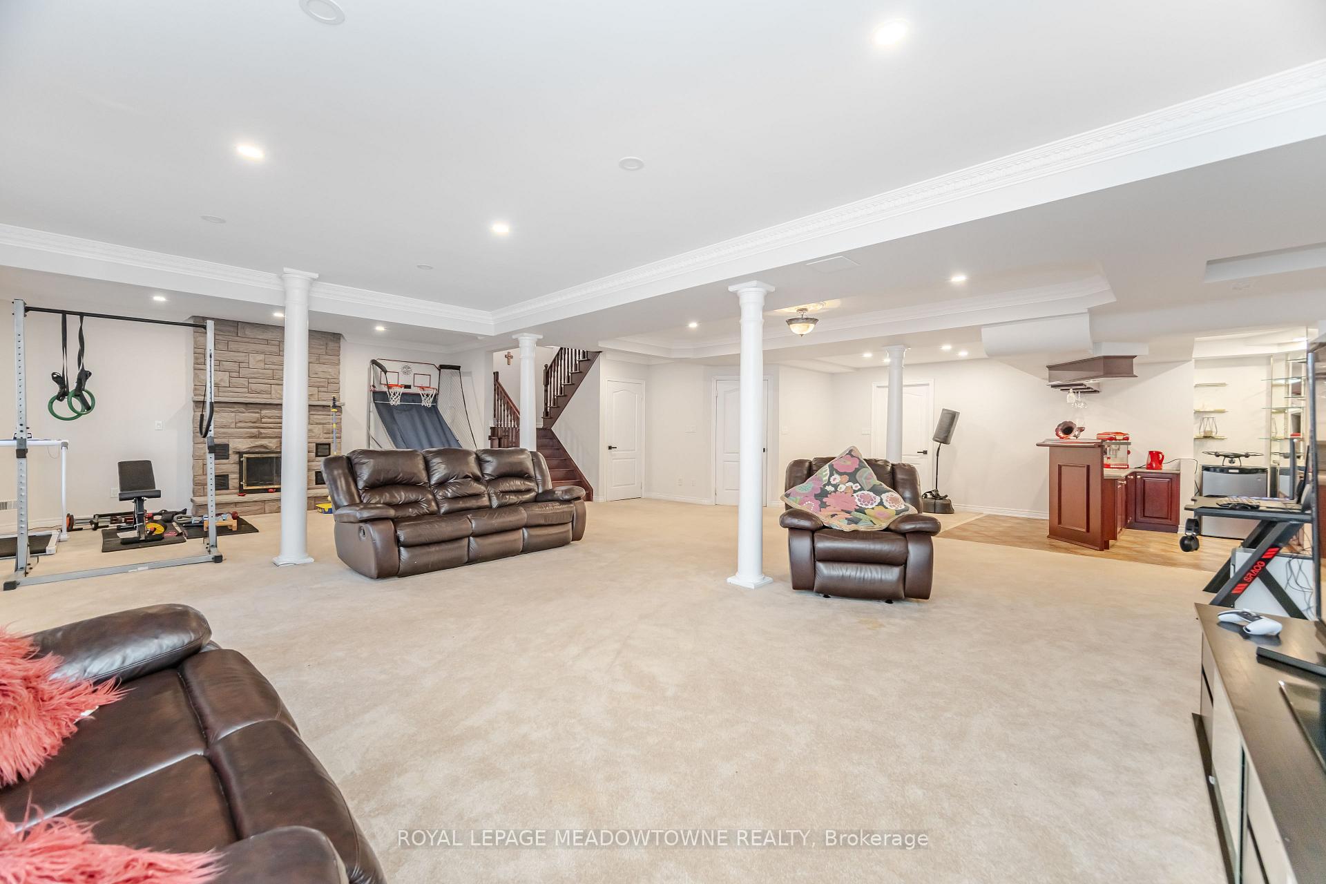 Photo 37 of 2459 Meadowridge Drive, Oakville, Joshua Creek — HOMEH
