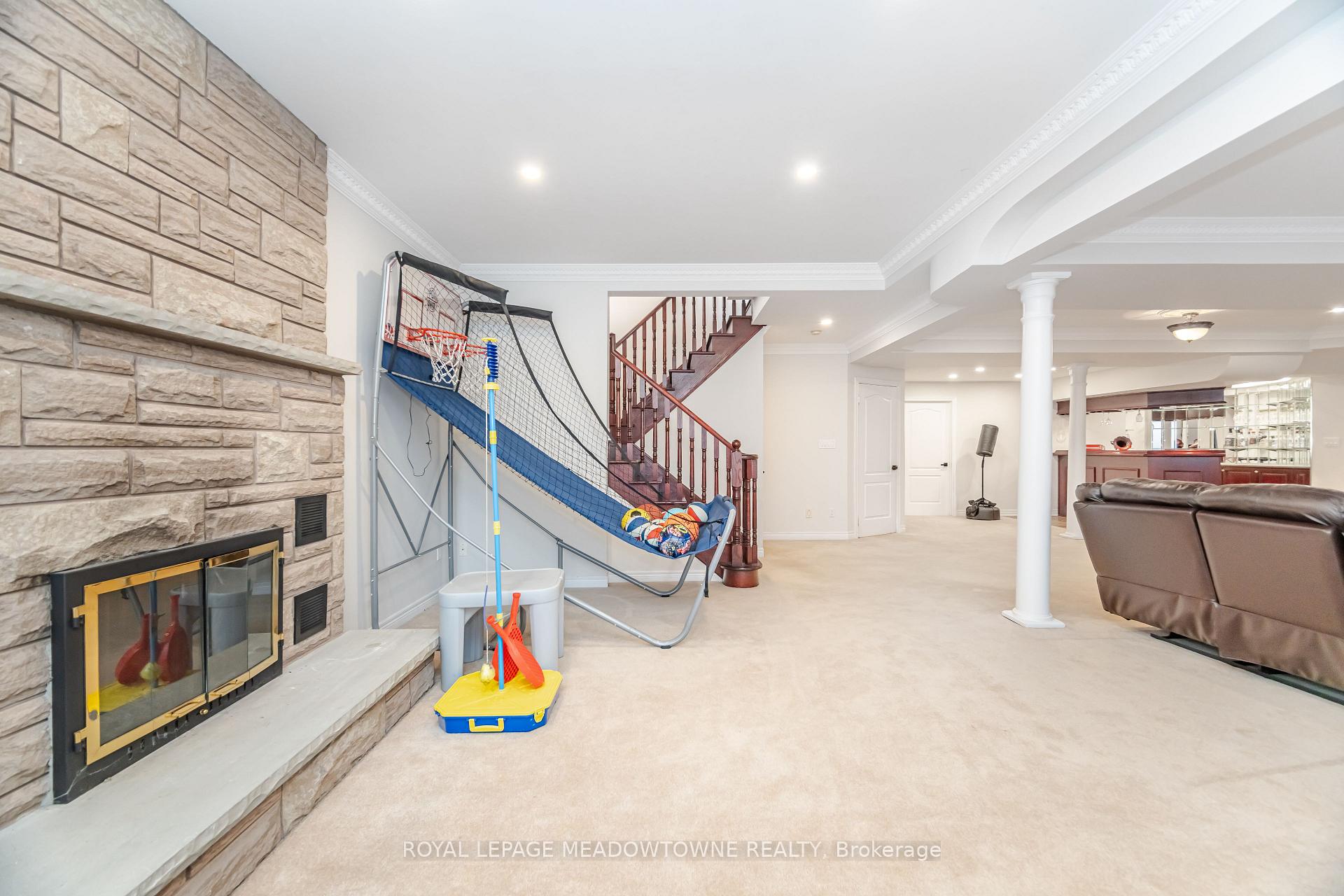Photo 44 of 2459 Meadowridge Drive, Oakville, Joshua Creek — HOMEH