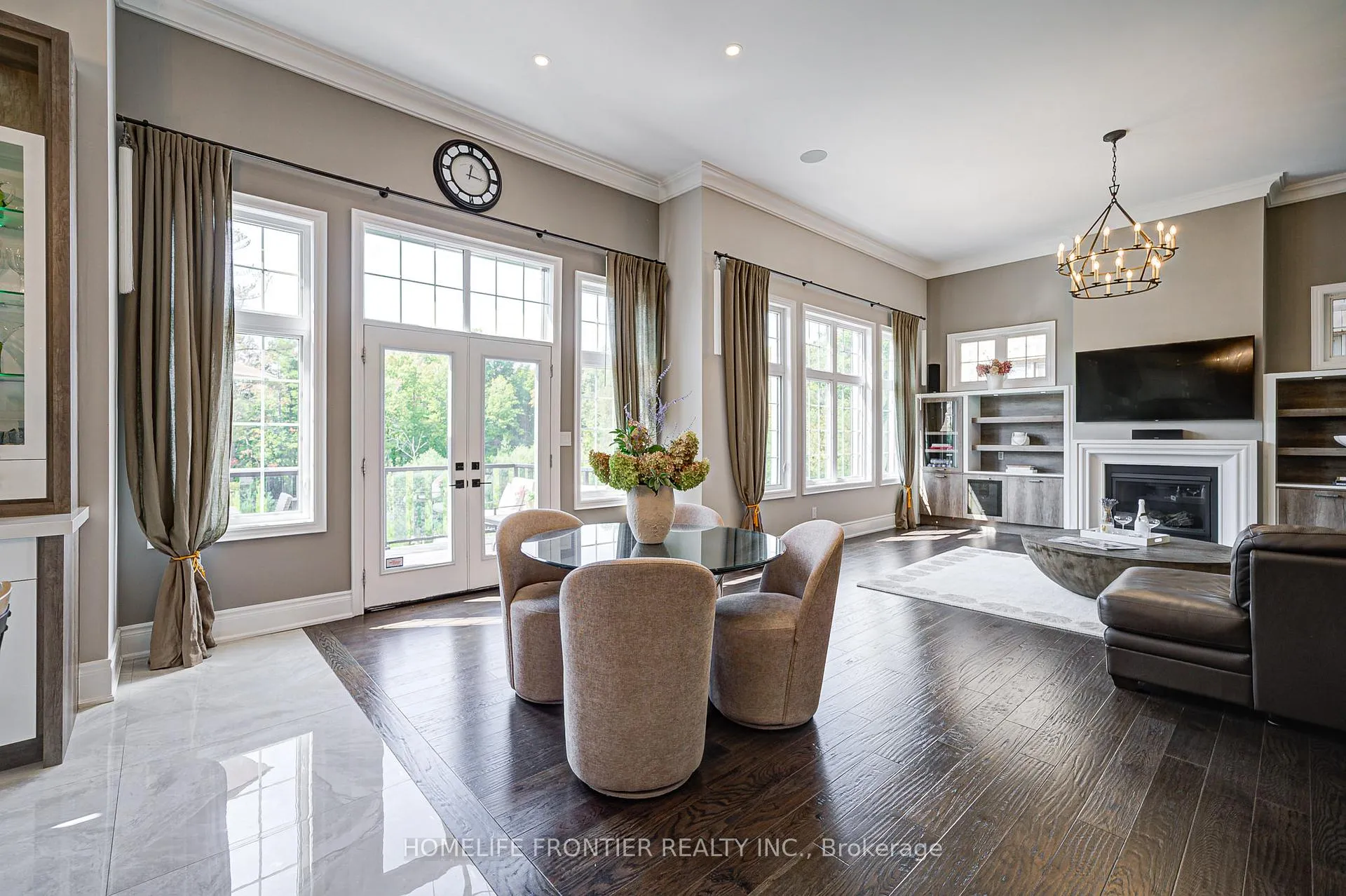 Photo 18 of 236 Farrell Road, Vaughan, Patterson — HOMEH