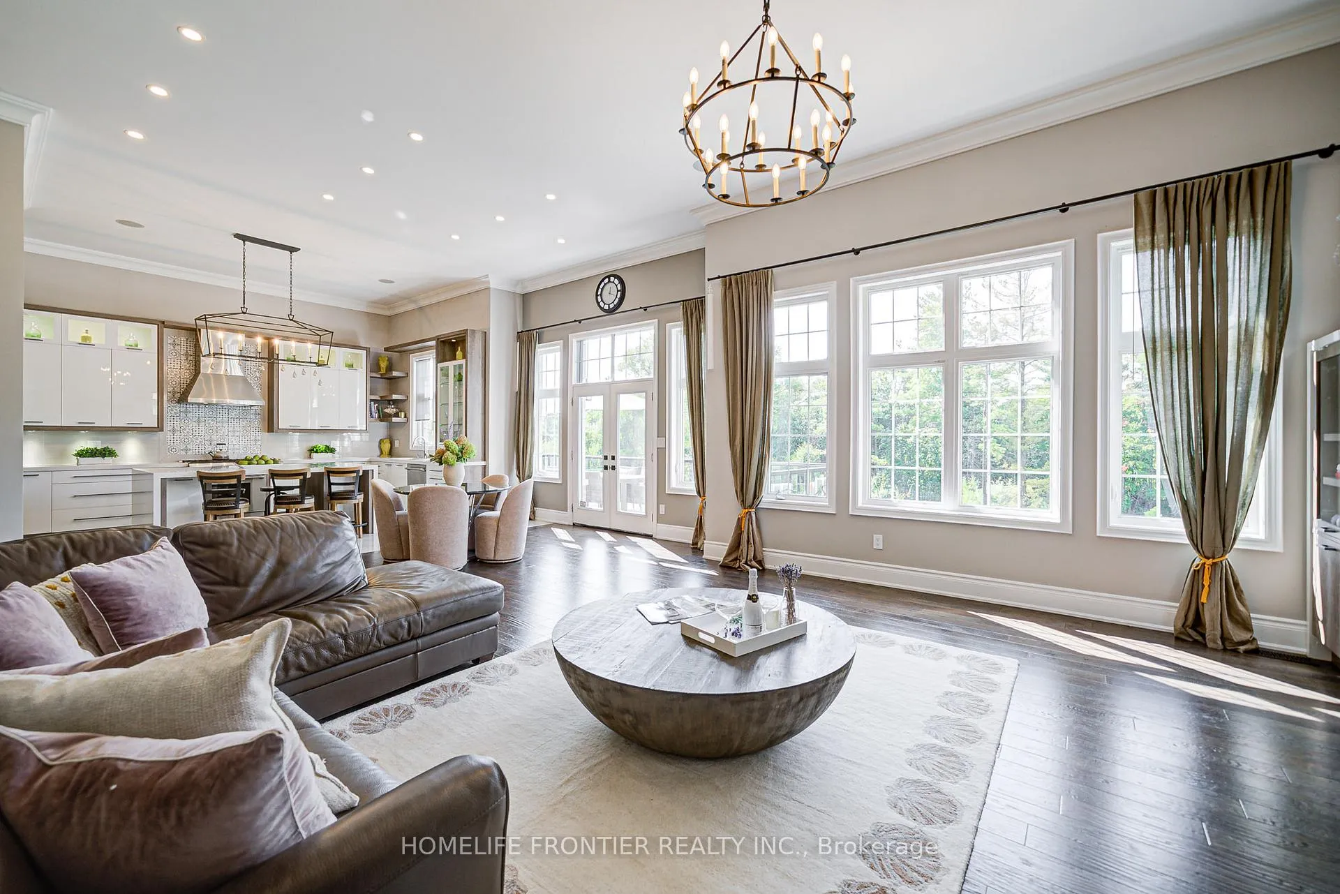 Photo 21 of 236 Farrell Road, Vaughan, Patterson — HOMEH