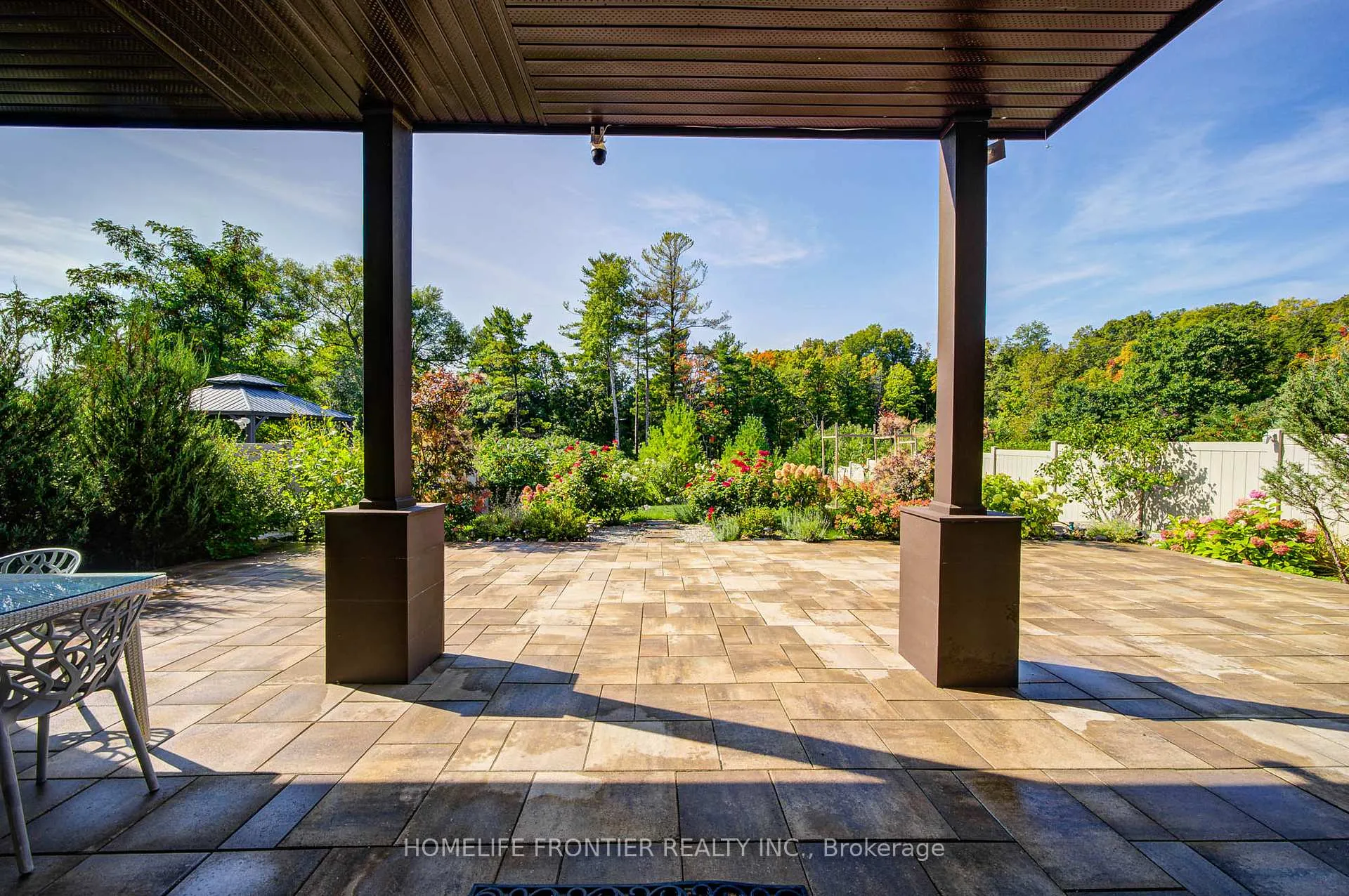 Photo 39 of 236 Farrell Road, Vaughan, Patterson — HOMEH
