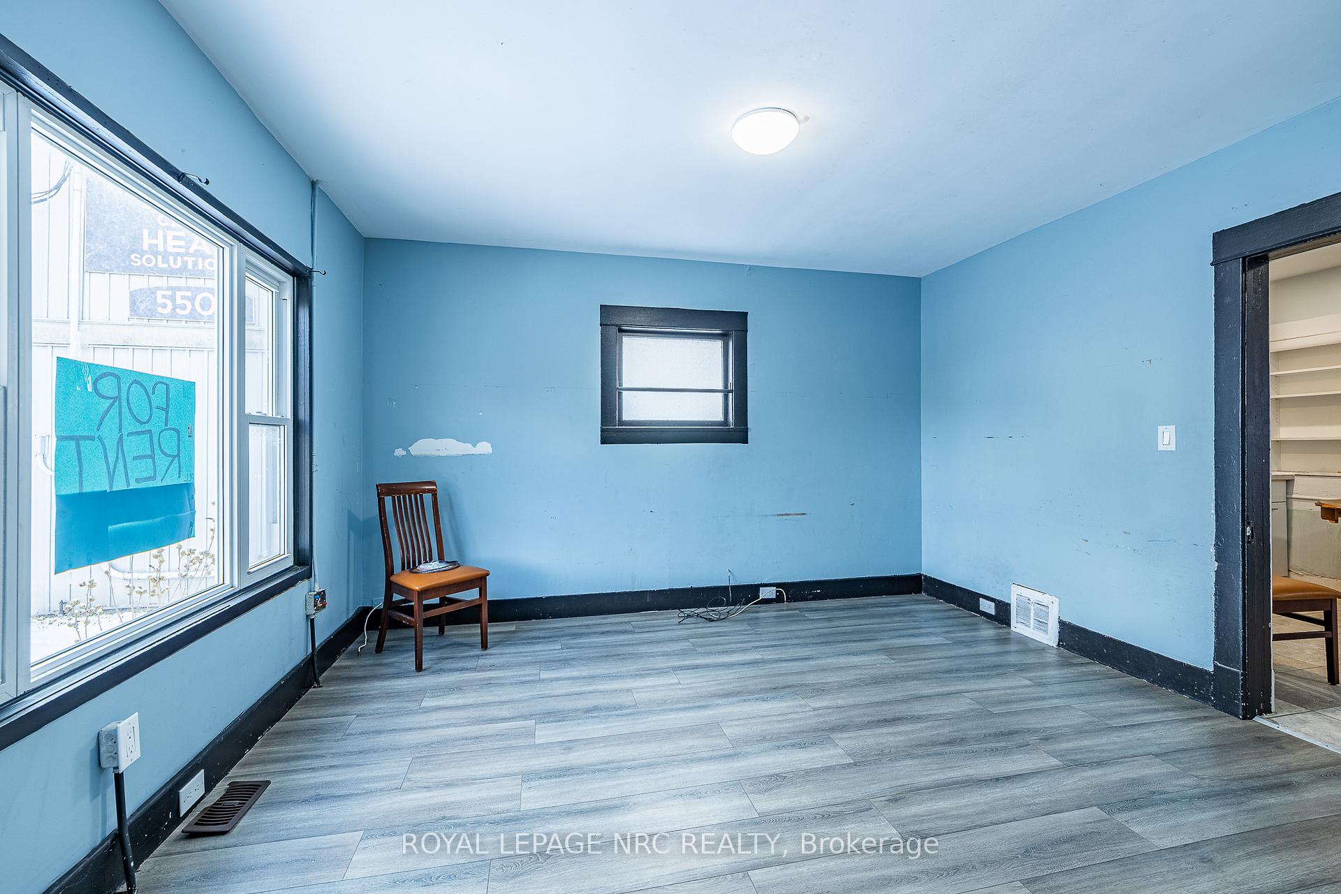 Photo 8 of 5495 Drummond Road, Niagara Falls, Hospital — HOMEH