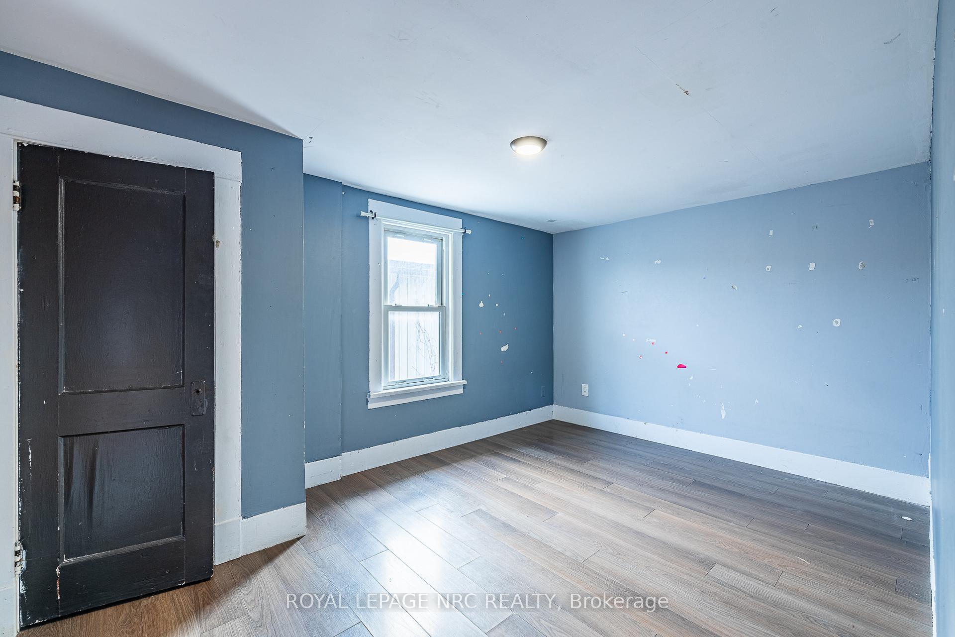 Photo 26 of 5495 Drummond Road, Niagara Falls, Hospital — HOMEH