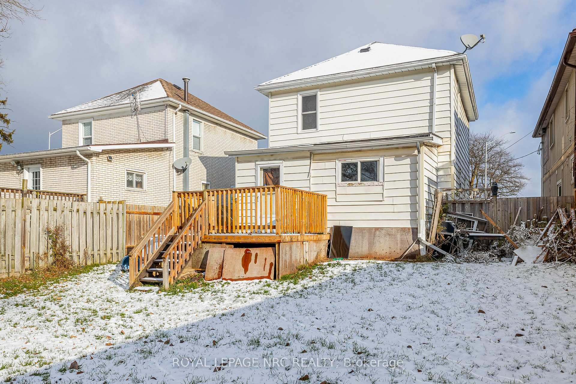 Photo 25 of 5495 Drummond Road, Niagara Falls, Hospital — HOMEH