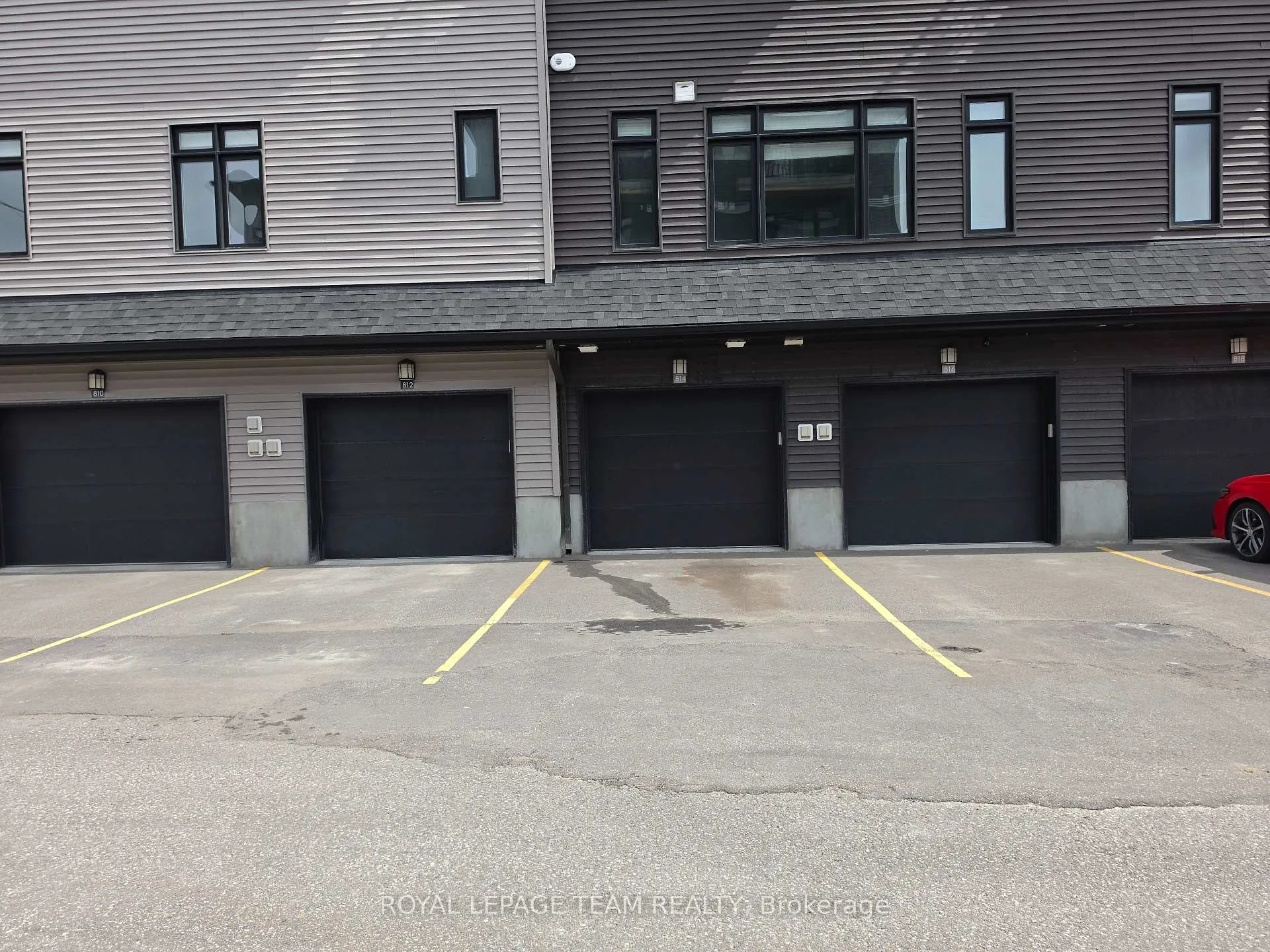 Photo 19 of 814 Ralph Hennessy Avenue, Ottawa, Riverside South/Gloucester Glen — HOMEH