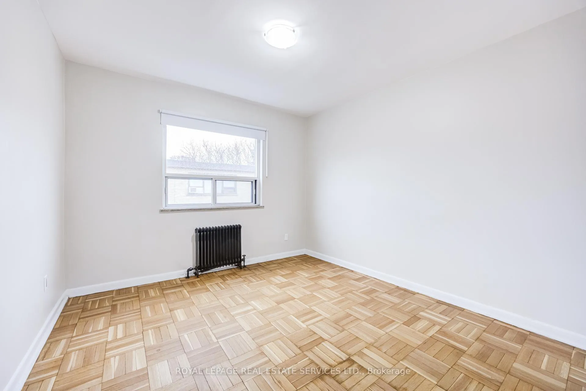 Photo 14 of Unit 206, 101 Coe Hill Drive, Toronto, High Park-Swansea — HOMEH
