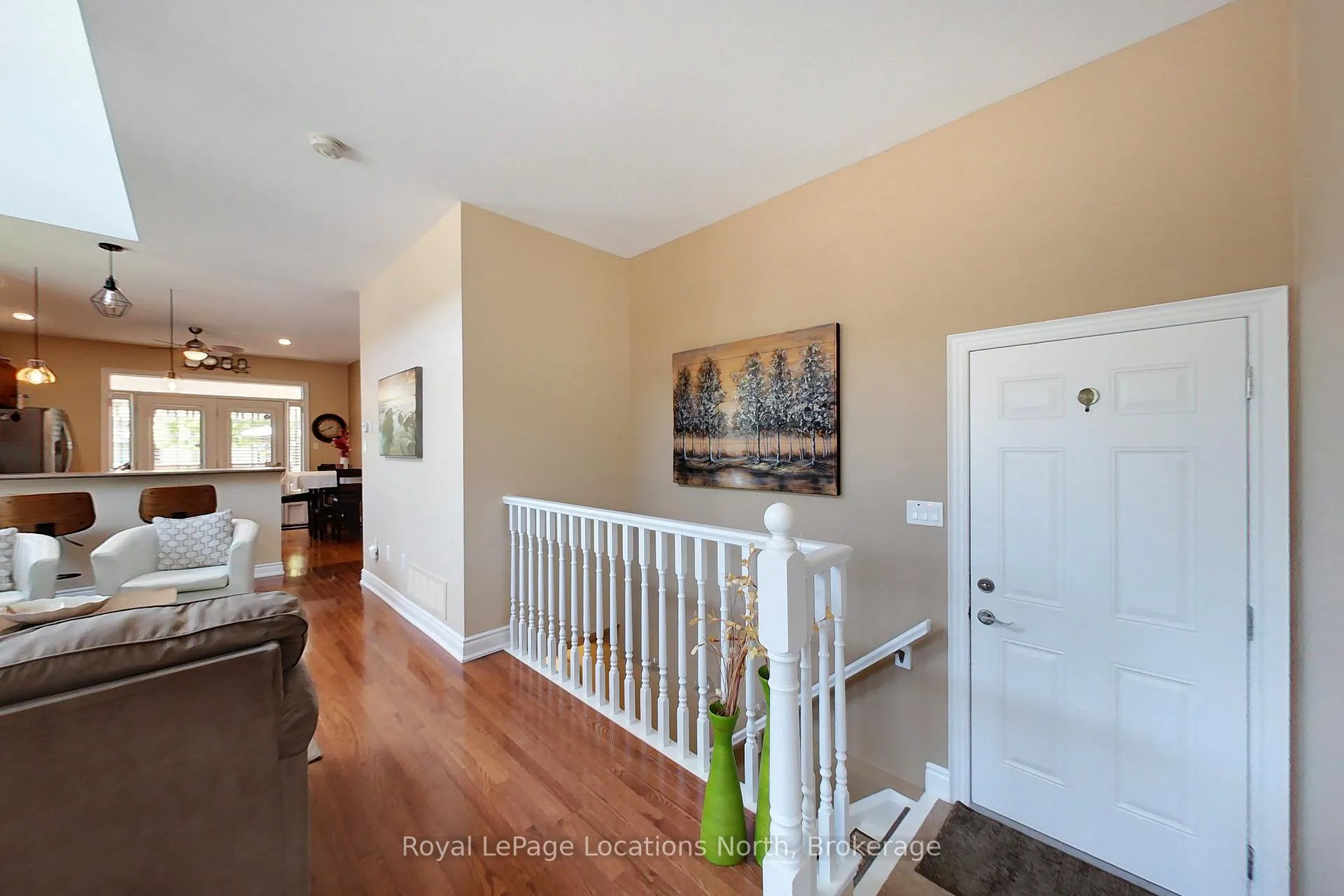 Photo 19 of 60 Savannah Crescent, Wasaga Beach — HOMEH