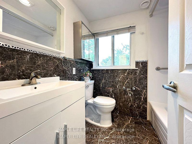 Photo 11 of 100 Wickson Trail, Scarborough, Malvern — HOMEH