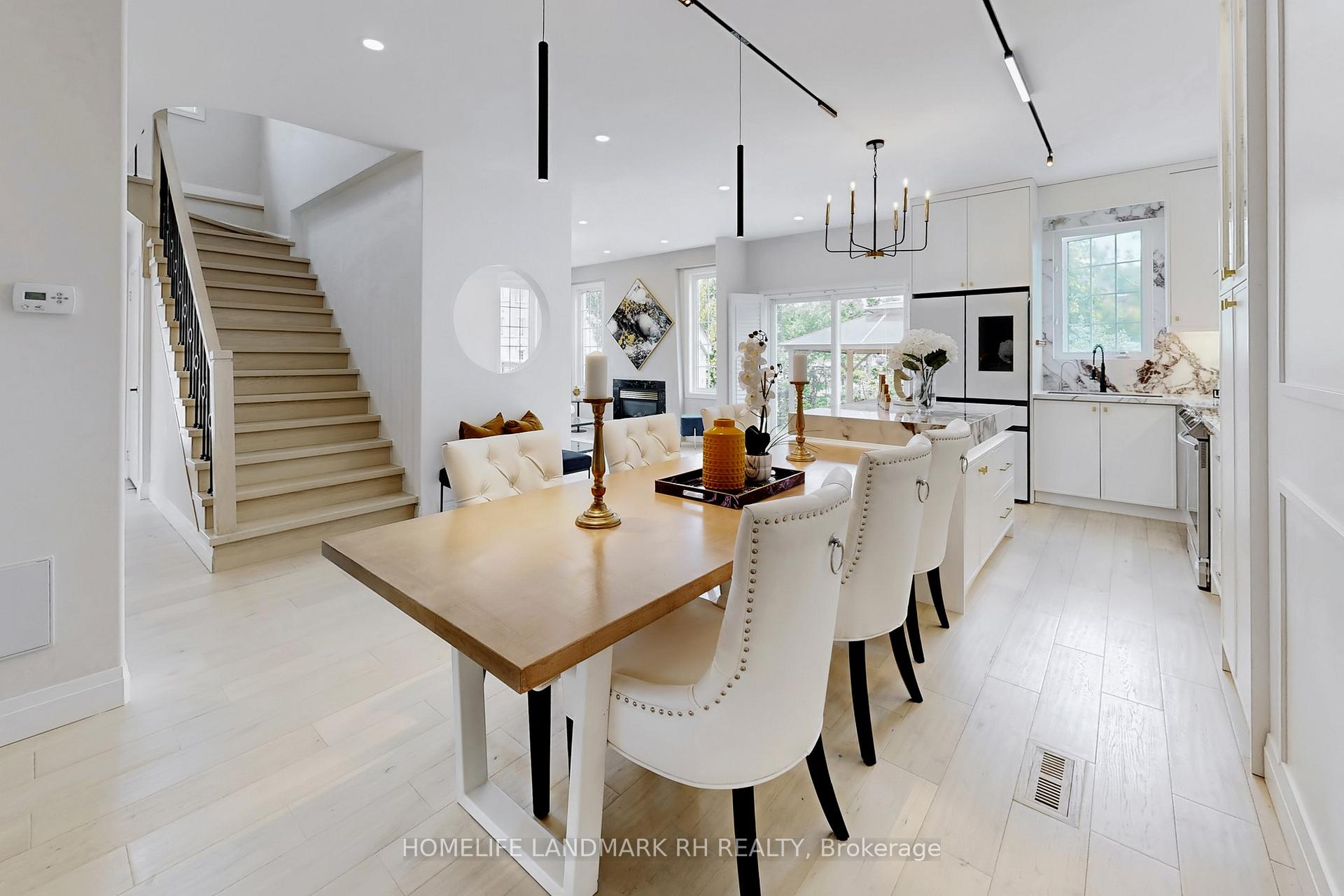 Photo 17 of 1 Mac Frost Way, Scarborough, Rouge — HOMEH