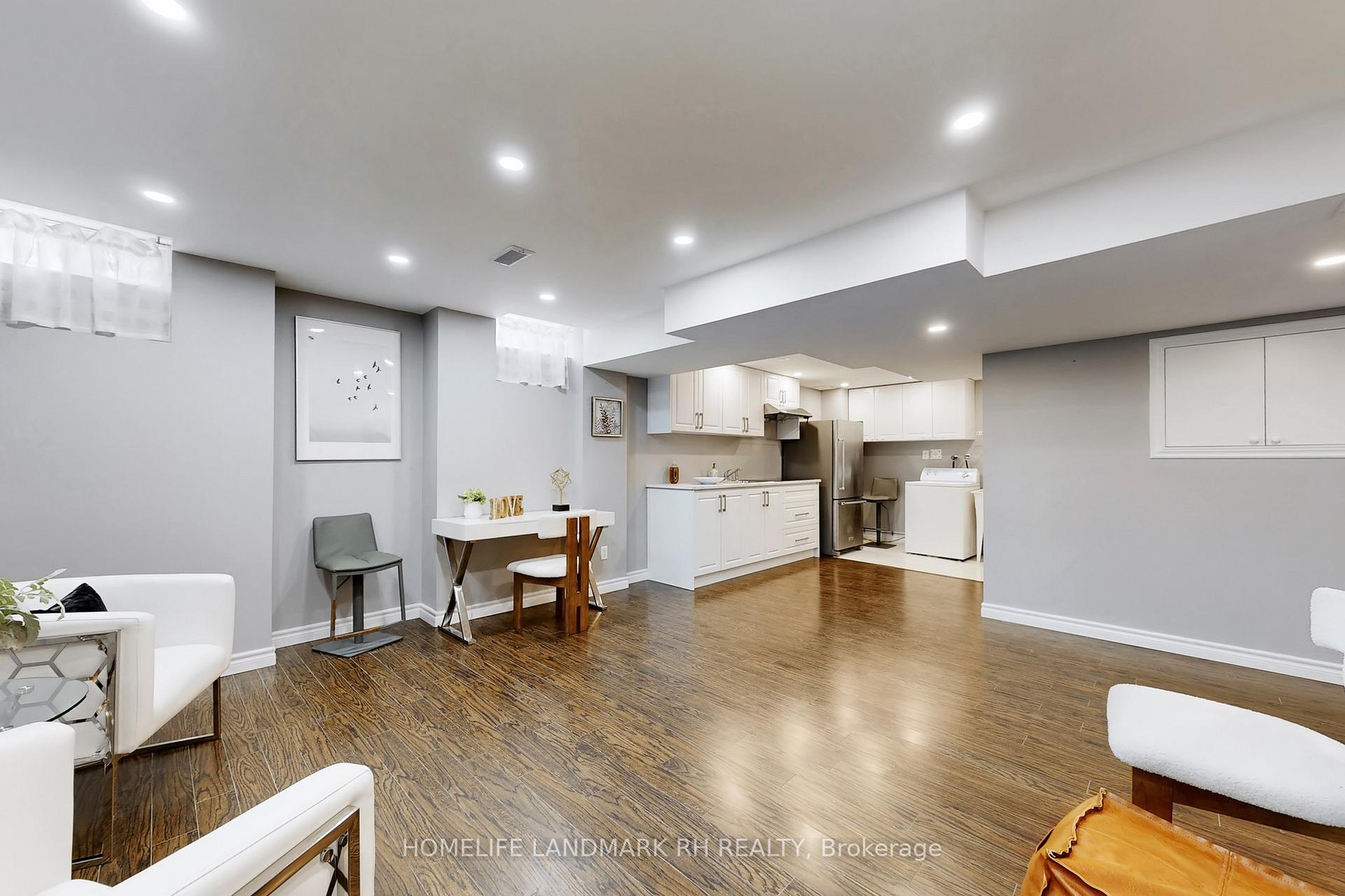 Photo 34 of 1 Mac Frost Way, Scarborough, Rouge — HOMEH