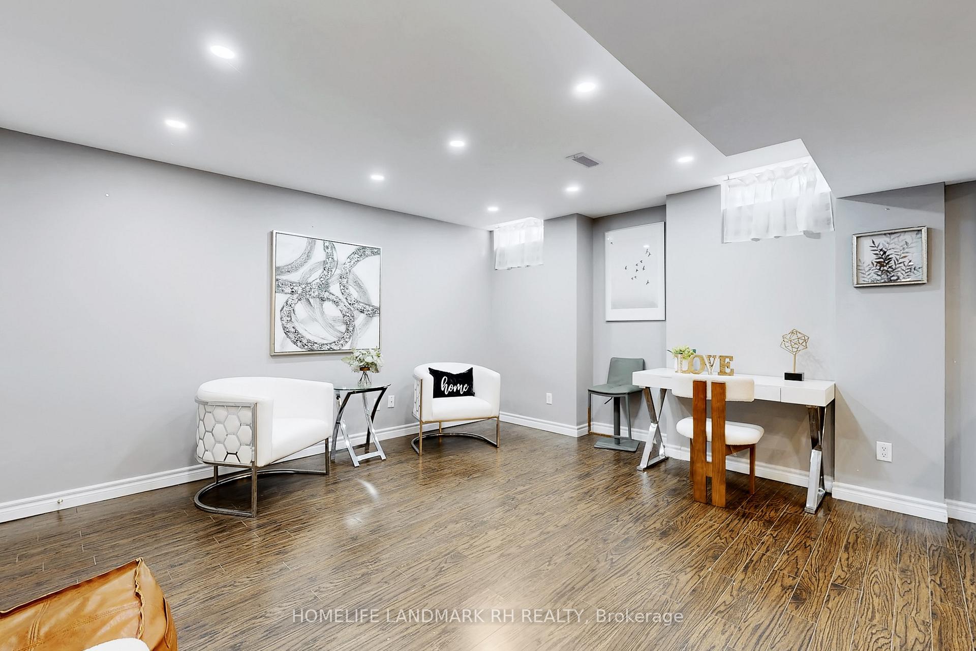 Photo 36 of 1 Mac Frost Way, Scarborough, Rouge — HOMEH