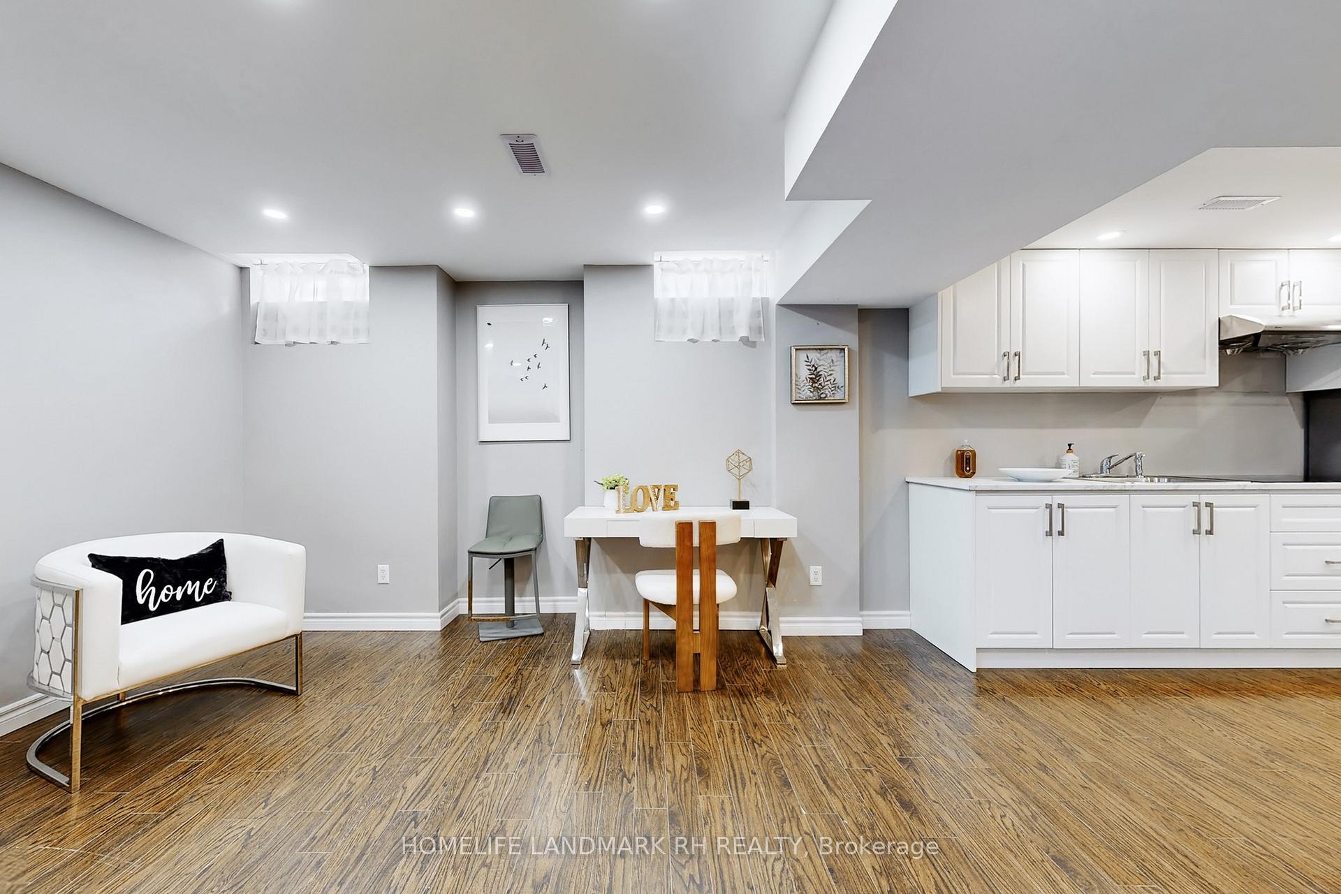 Photo 37 of 1 Mac Frost Way, Scarborough, Rouge — HOMEH