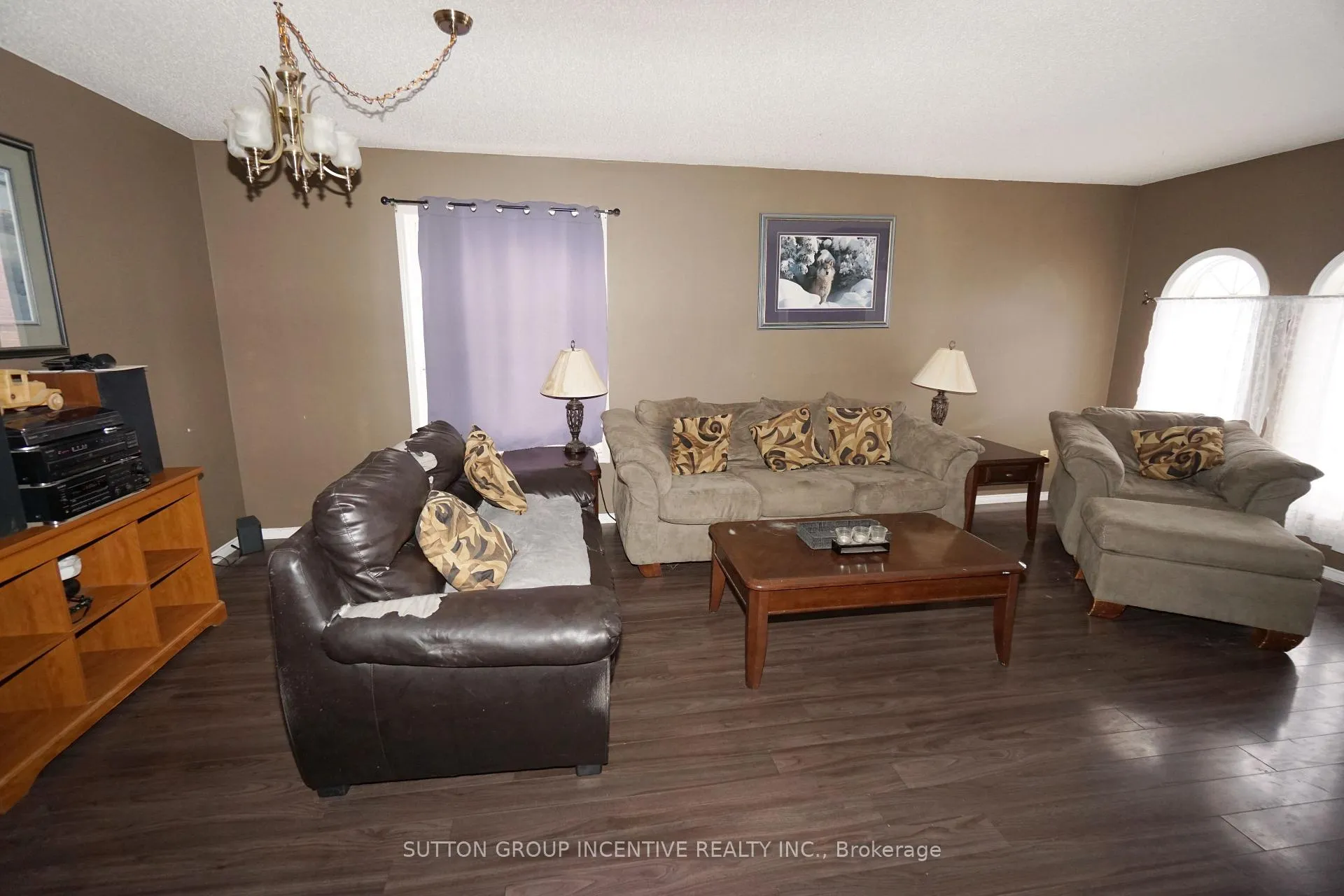 Photo 10 of 1841 Mill Street, Innisfil, Alcona — HOMEH
