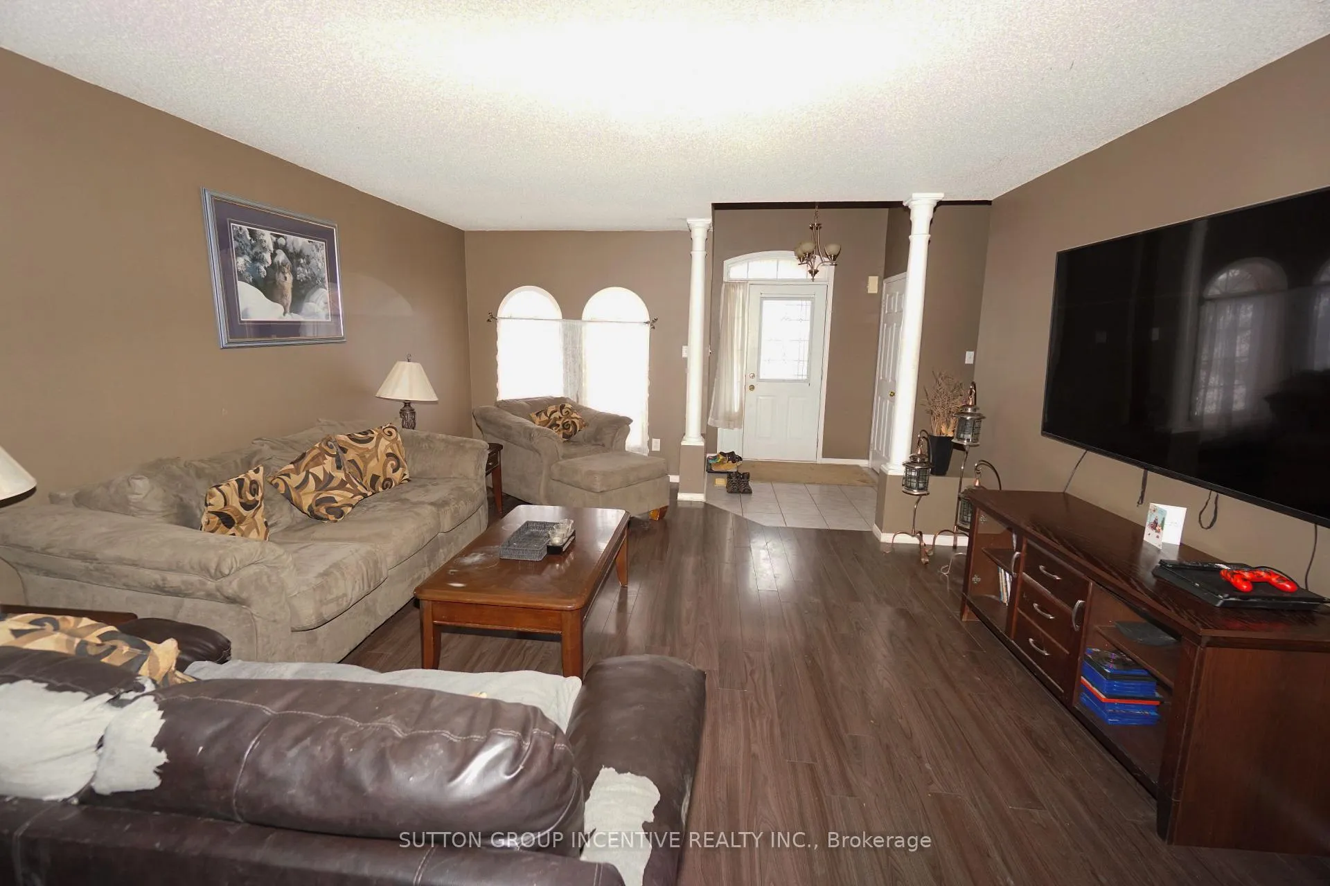 Photo 11 of 1841 Mill Street, Innisfil, Alcona — HOMEH
