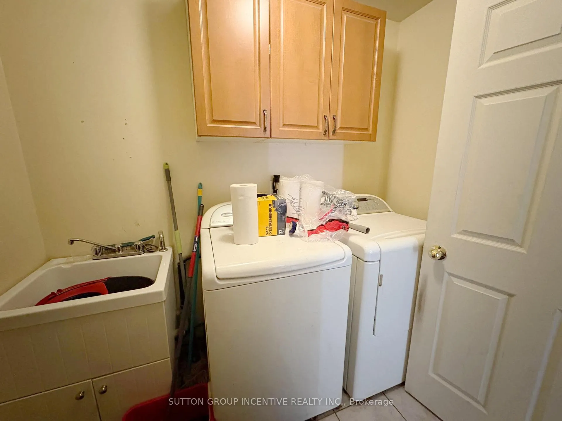 Photo 17 of 1841 Mill Street, Innisfil, Alcona — HOMEH