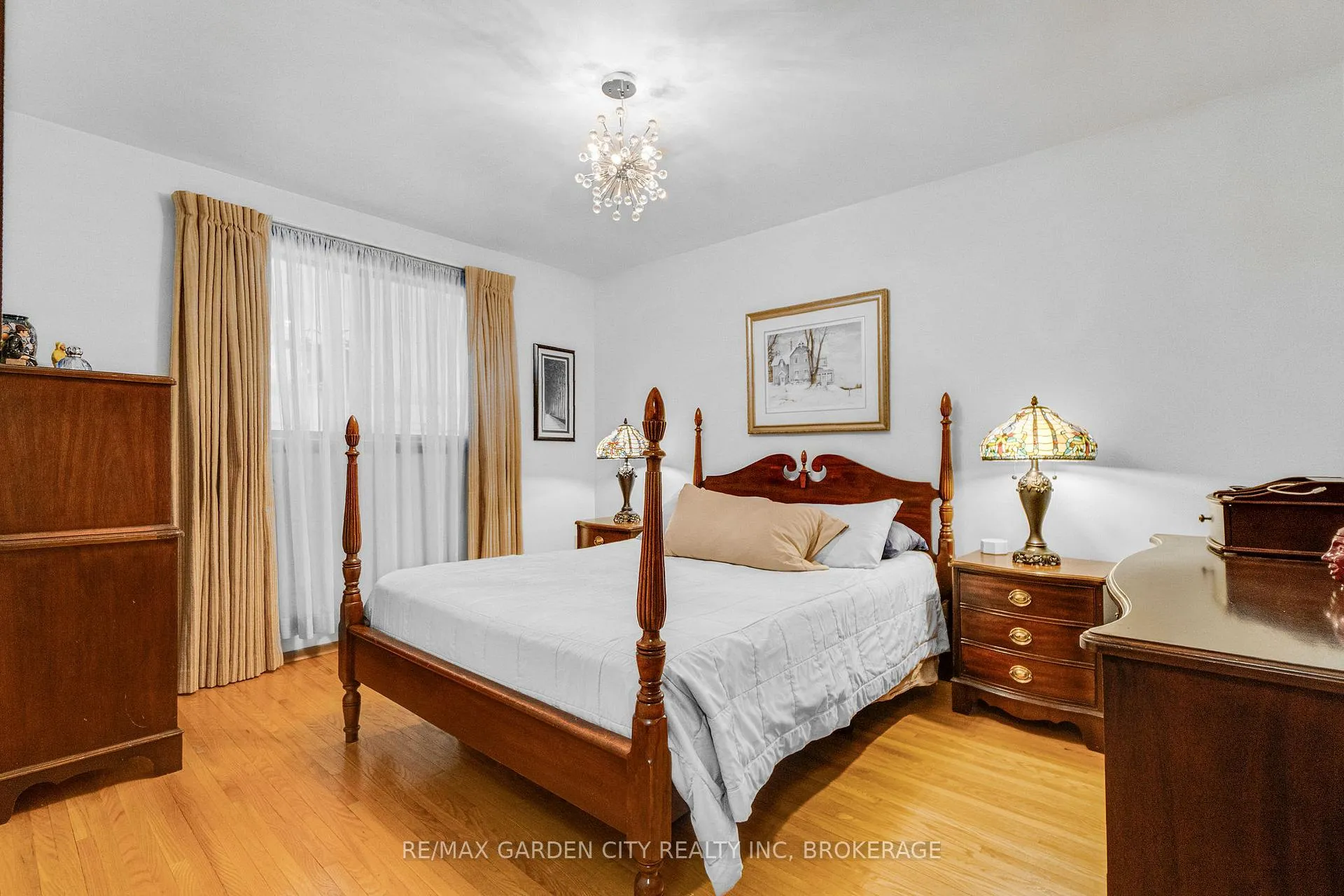 Photo 18 of 5687 Murray Street, Niagara Falls, Dorchester — HOMEH