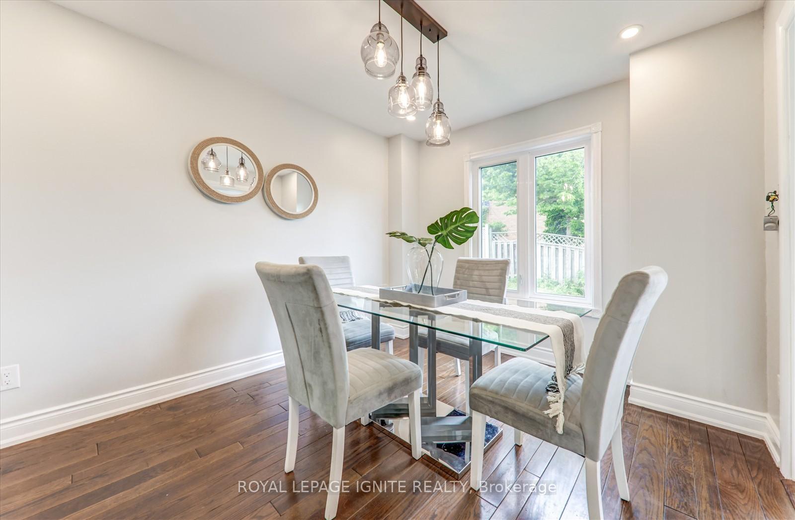 Photo 7 of 130 Gennela Square, Scarborough, Rouge — HOMEH