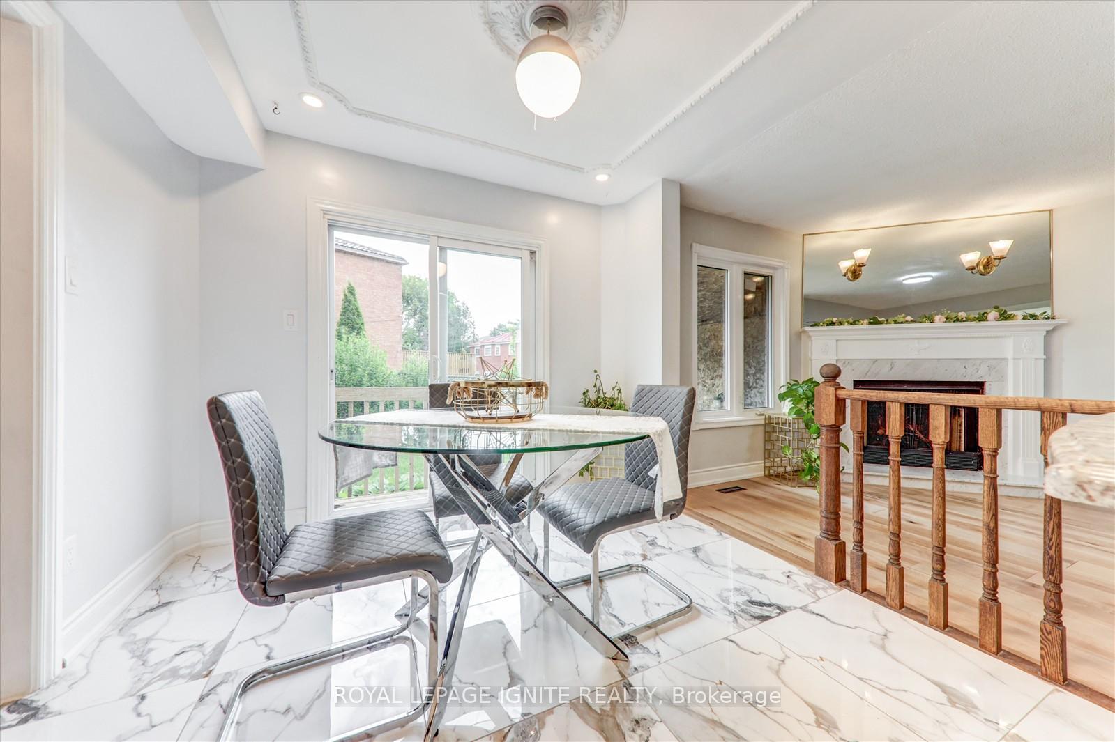 Photo 11 of 130 Gennela Square, Scarborough, Rouge — HOMEH