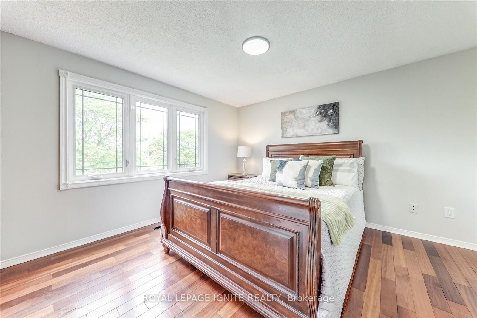 Photo 20 of 130 Gennela Square, Scarborough, Rouge — HOMEH